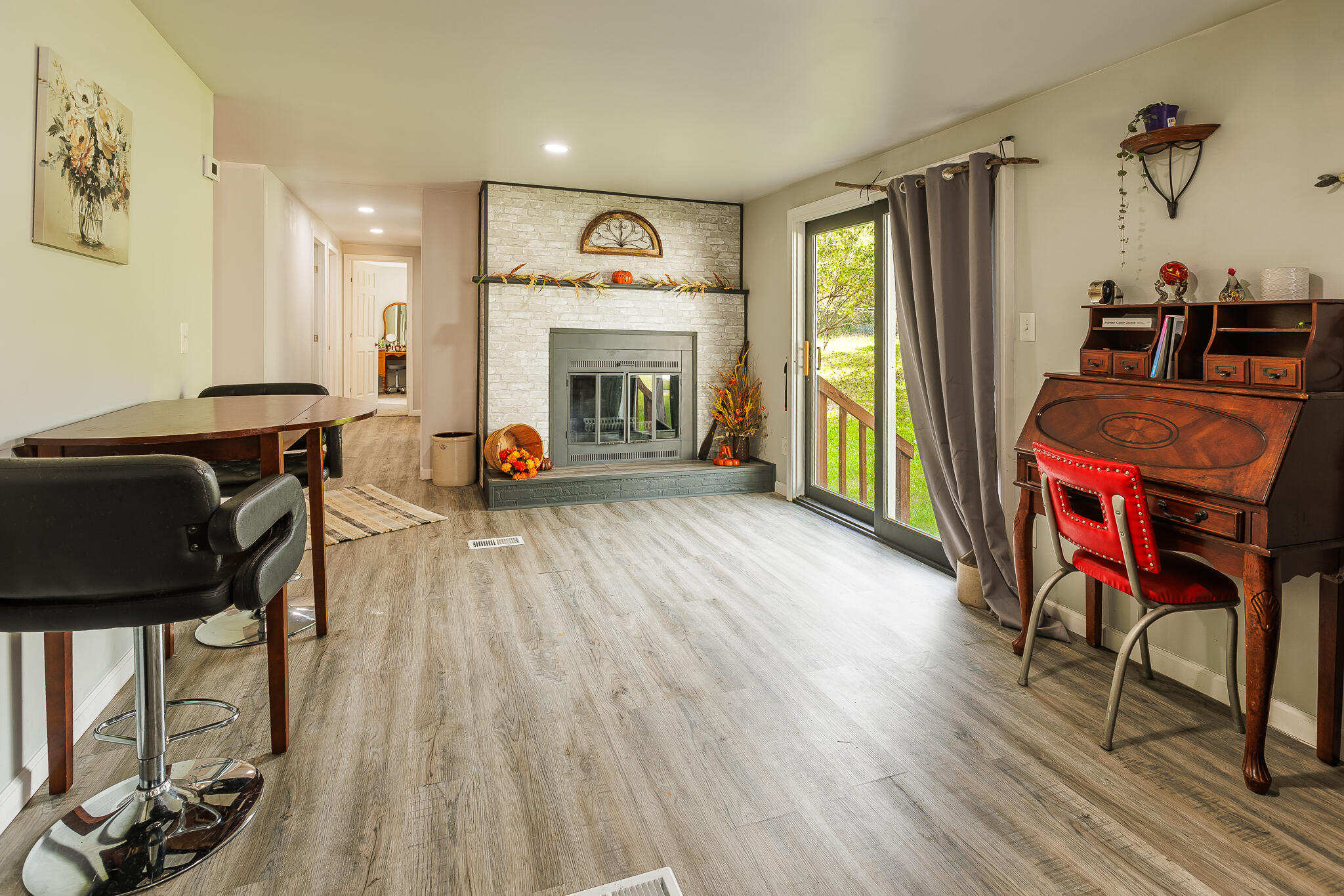 3541 Pine Knob Street NW Grand Rapids MI 49544