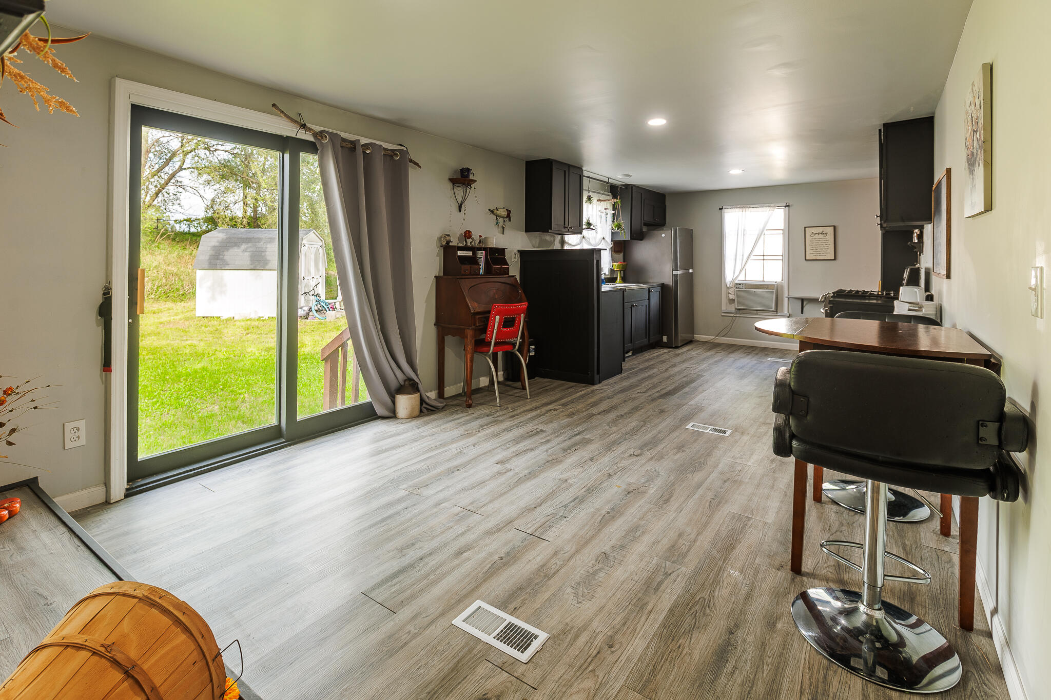 3541 Pine Knob Street NW Grand Rapids MI 49544