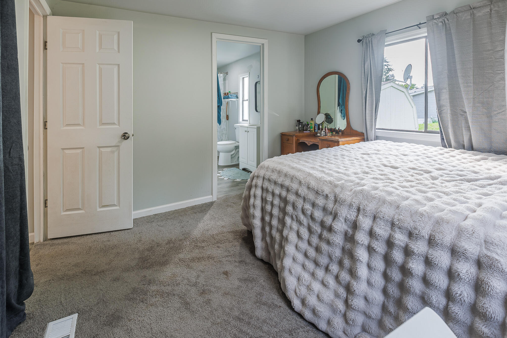 3541 Pine Knob Street NW Grand Rapids MI 49544