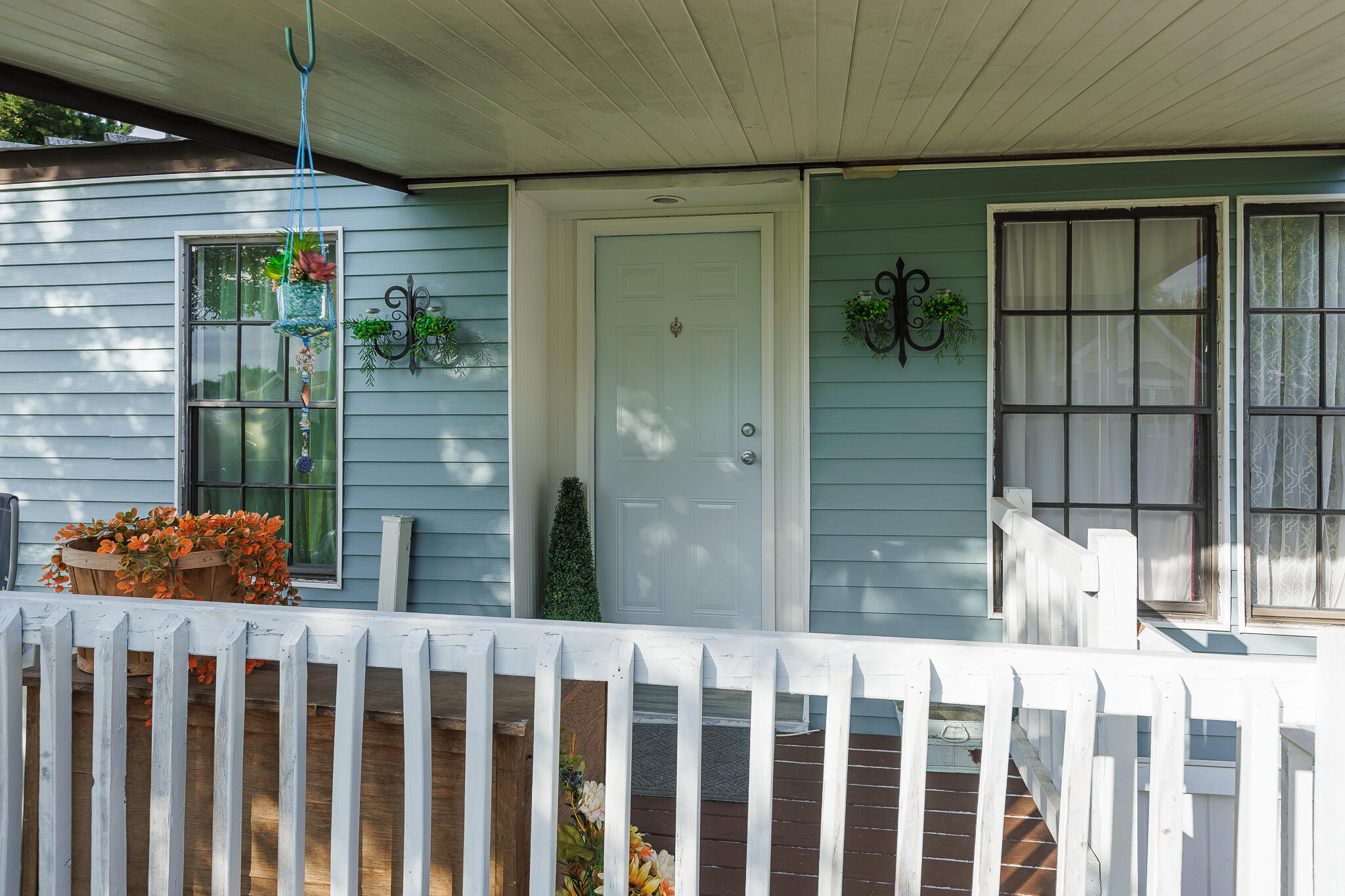 3541 Pine Knob Street NW Grand Rapids MI 49544