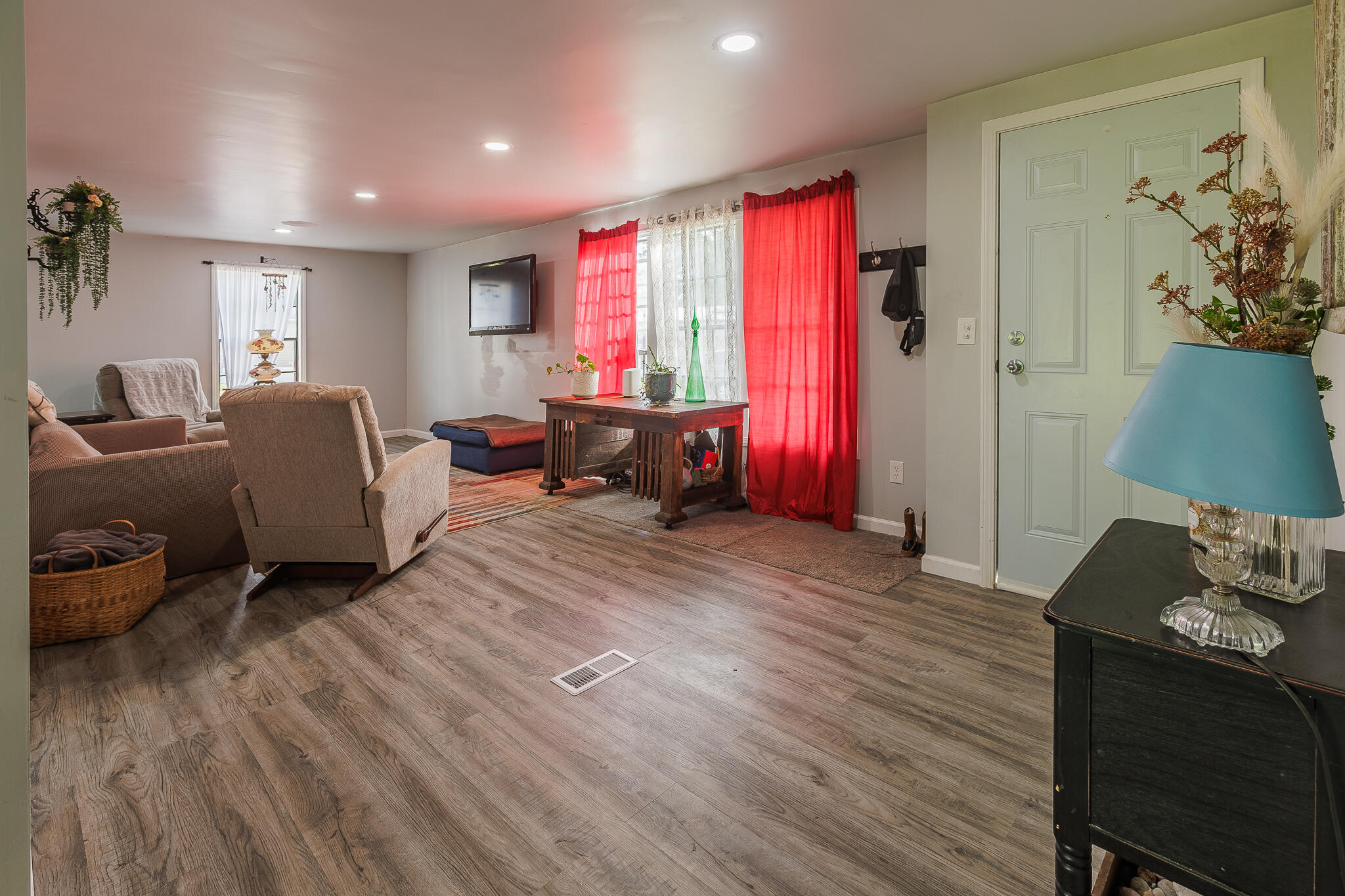 3541 Pine Knob Street NW Grand Rapids MI 49544