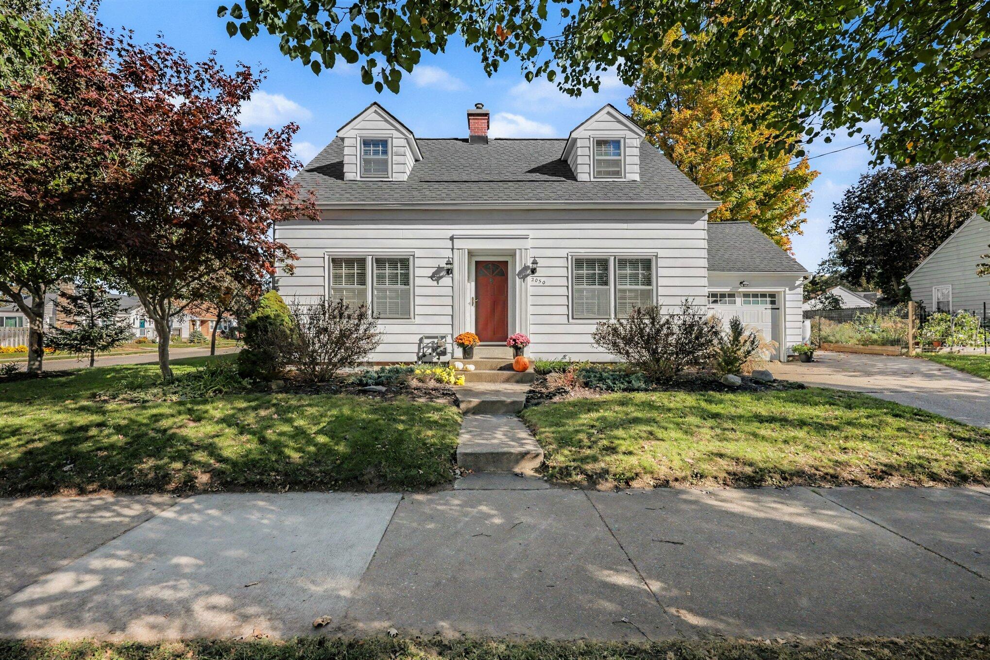 2050 Houseman Avenue NE Grand Rapids MI 49505