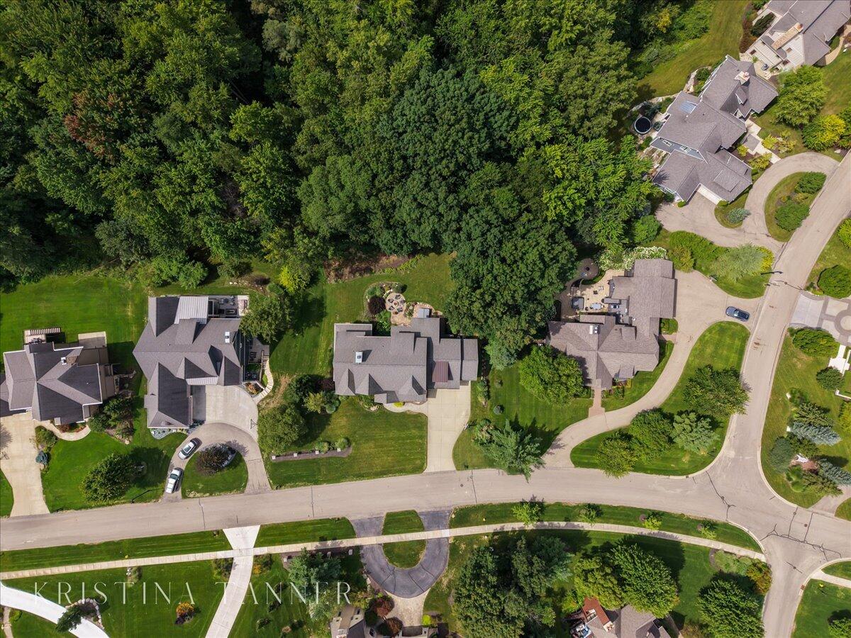 5782 Manchester Hills Drive SE Grand Rapids MI 49546
