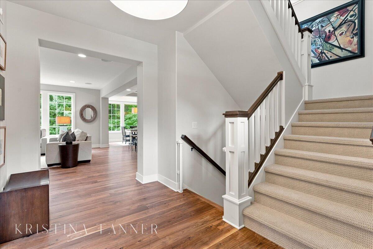 5782 Manchester Hills Drive SE Grand Rapids MI 49546