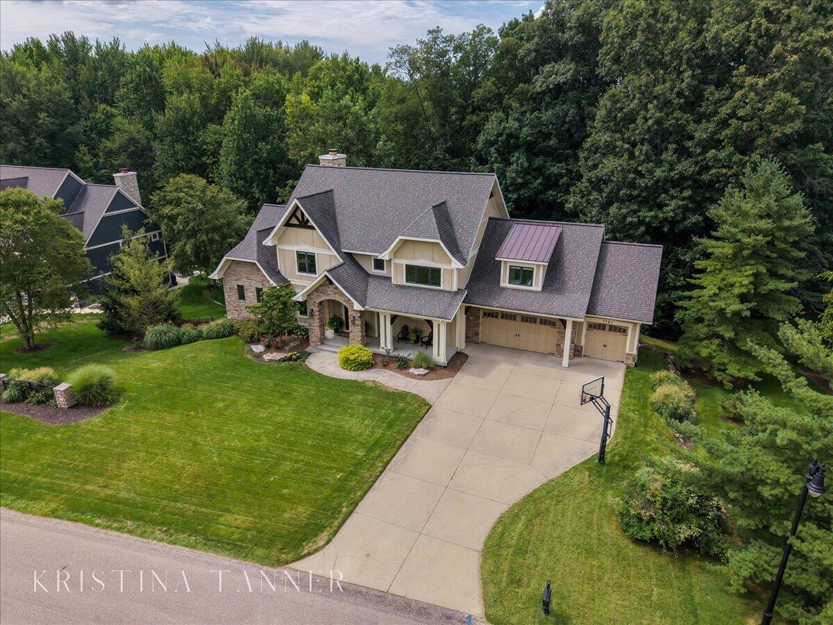 5782 Manchester Hills Drive SE Grand Rapids MI 49546