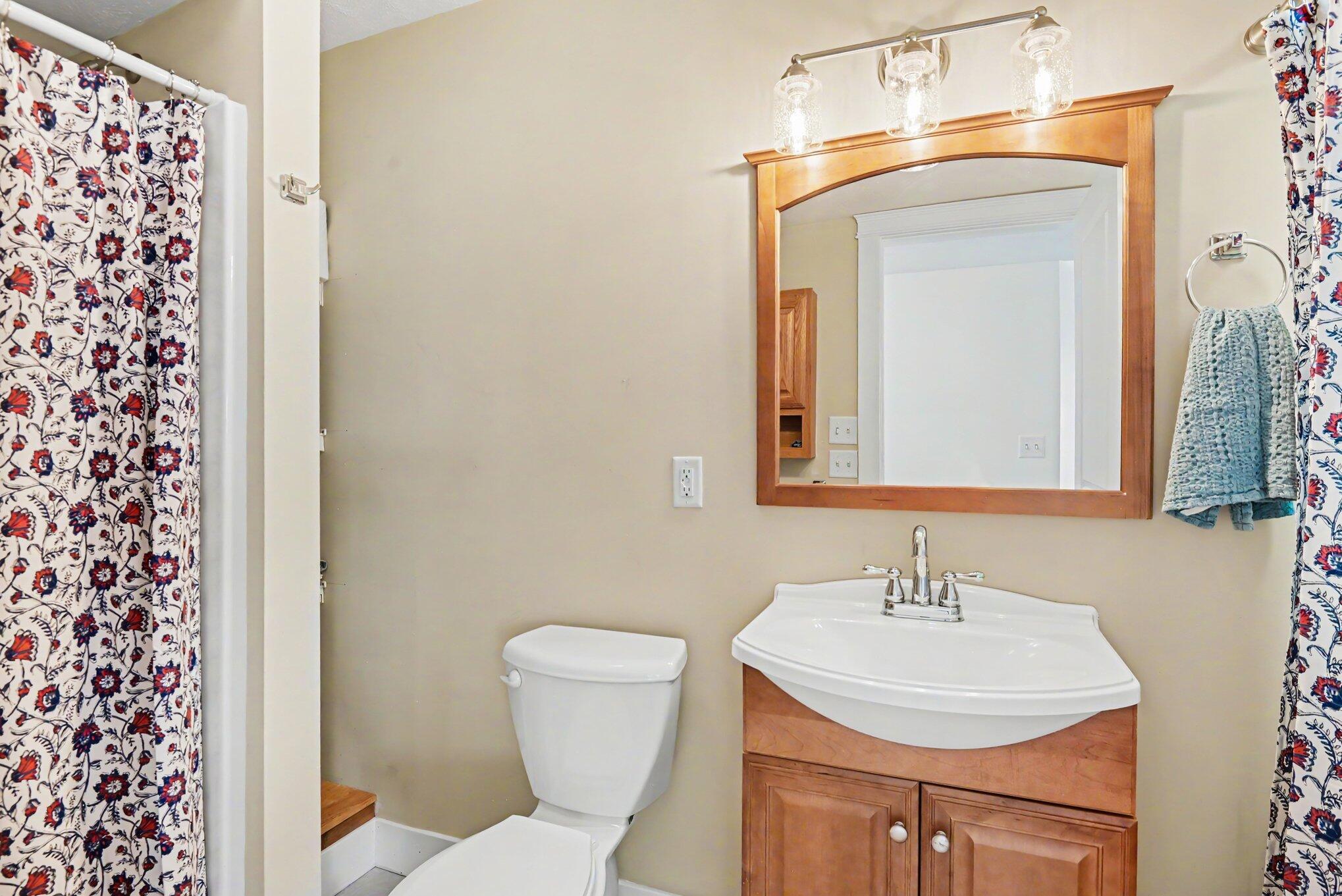 345 Ruddiman Drive Muskegon MI 49445