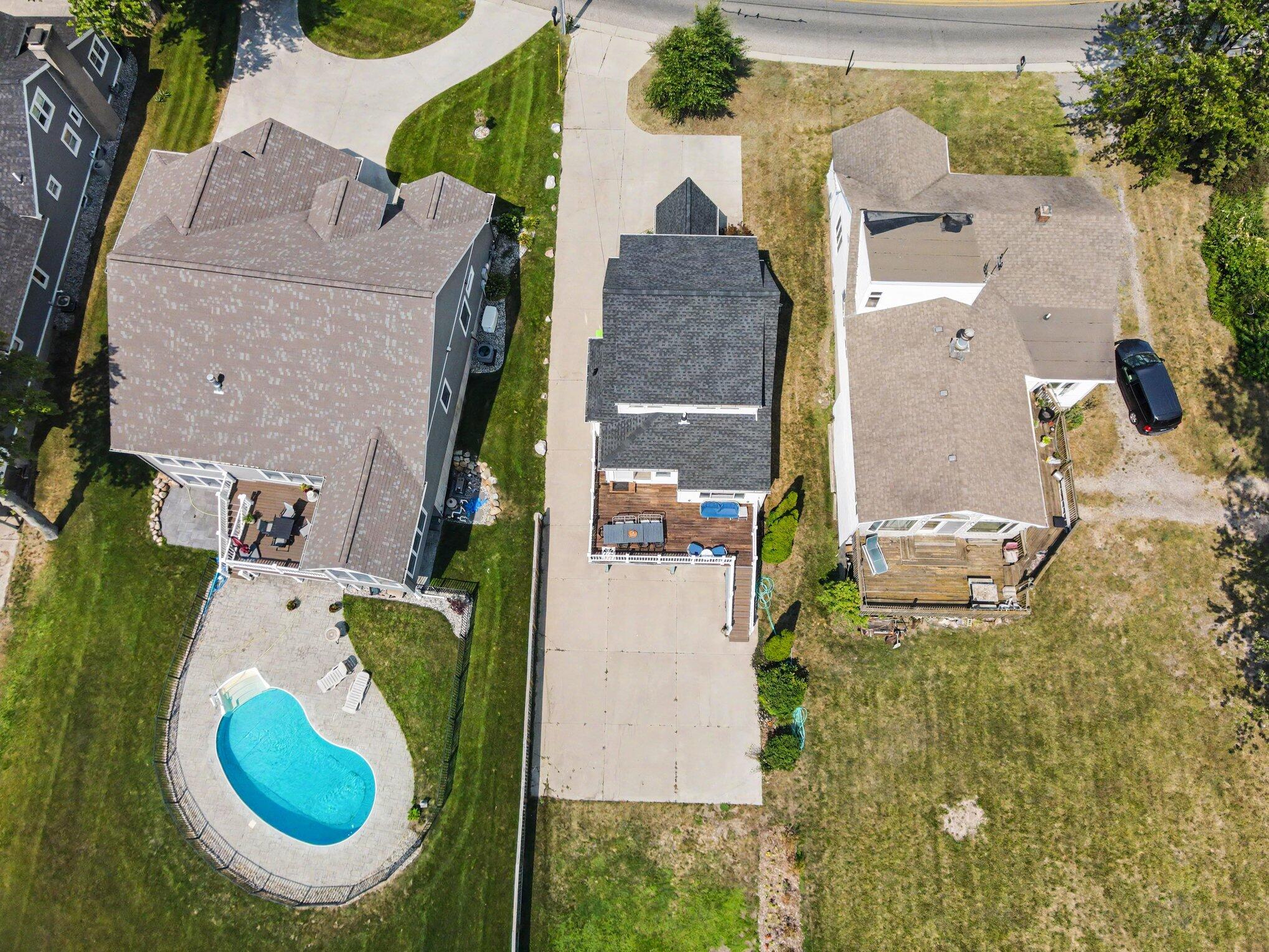 345 Ruddiman Drive Muskegon MI 49445