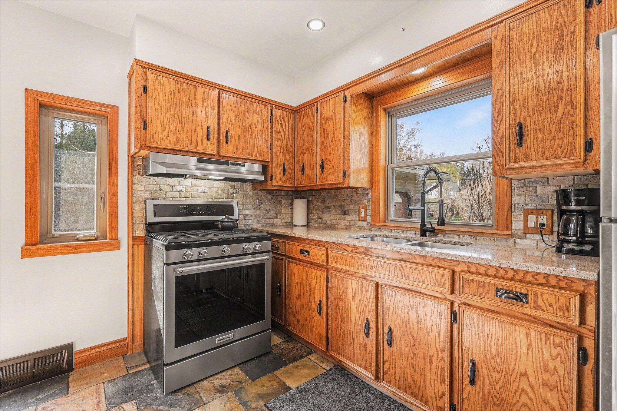 739 Old Gate Road NW Grand Rapids MI 49504