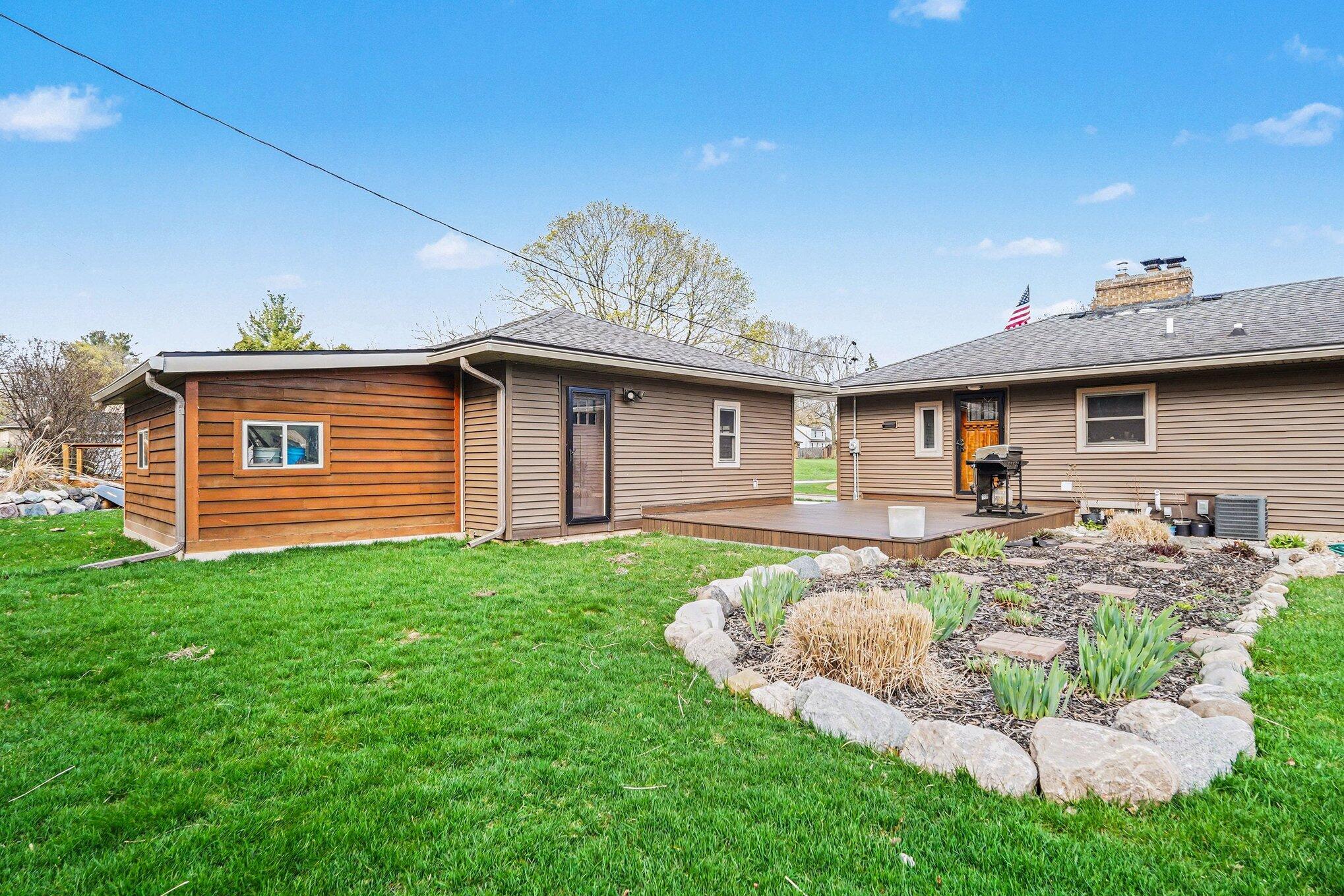 739 Old Gate Road NW Grand Rapids MI 49504