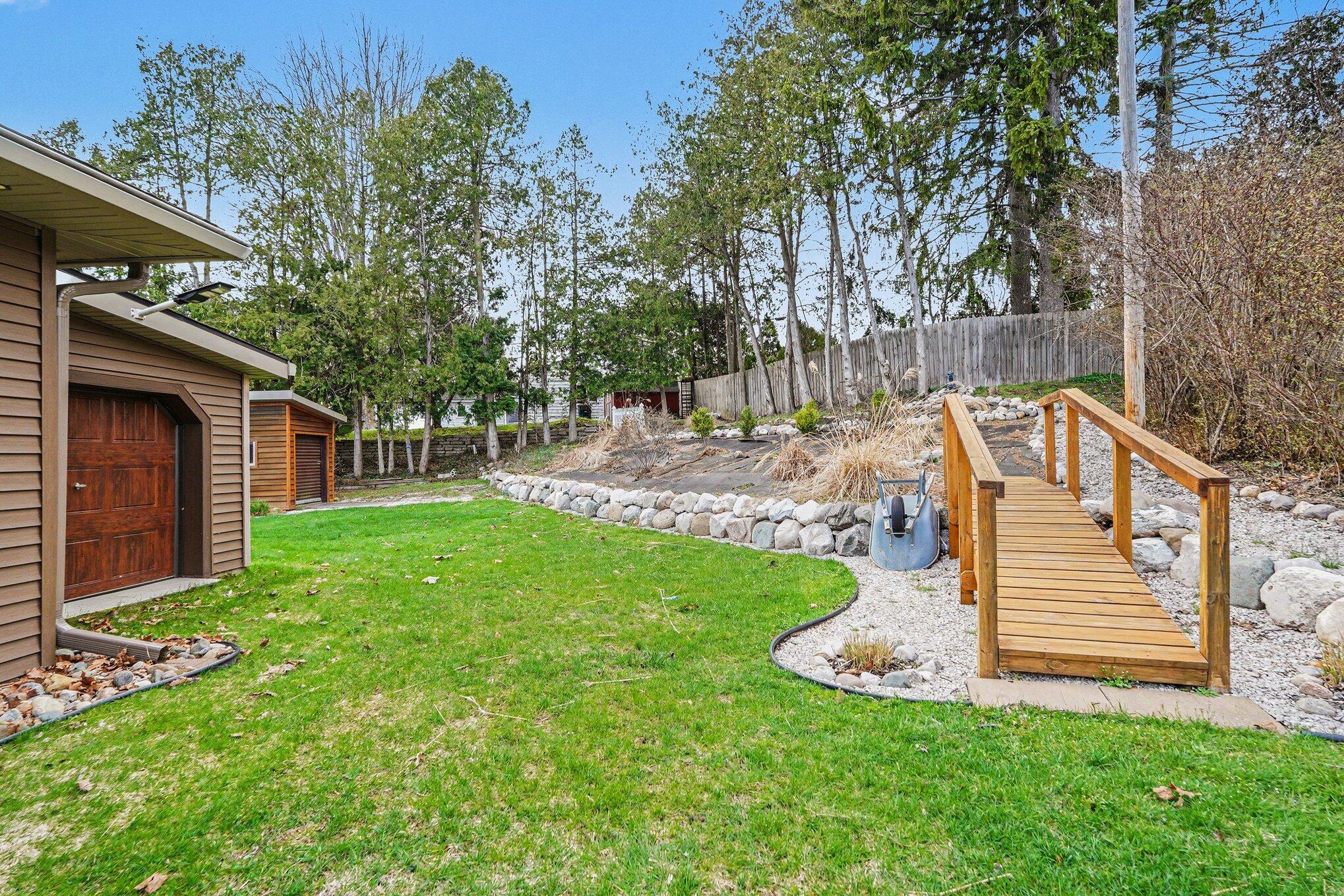 739 Old Gate Road NW Grand Rapids MI 49504