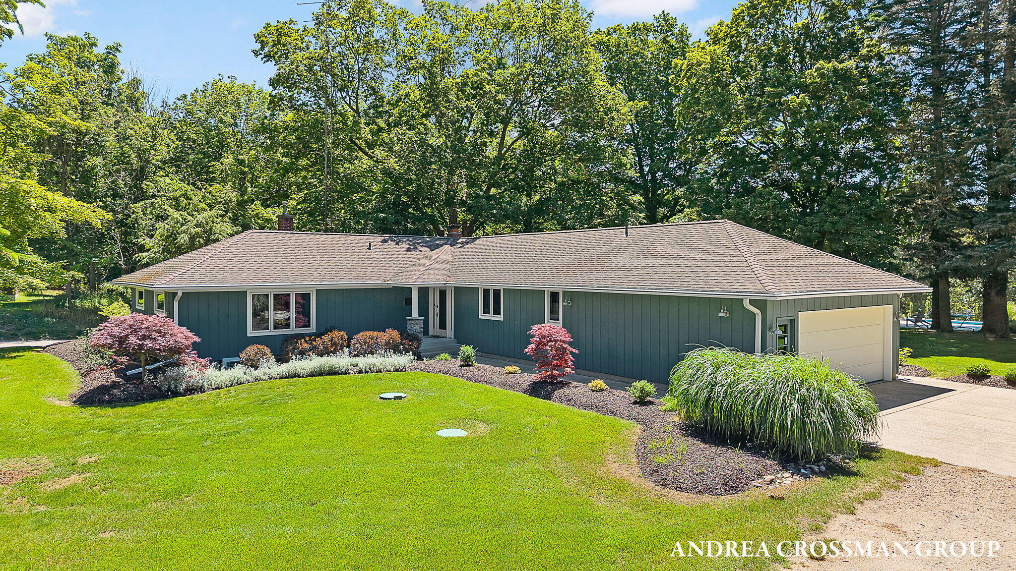2056 Lakeshore Drive Fennville MI 49408