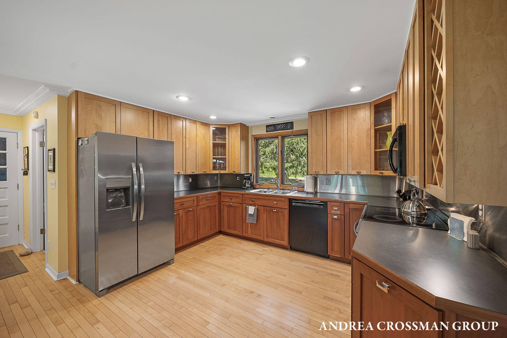 2056 Lakeshore Drive Fennville MI 49408