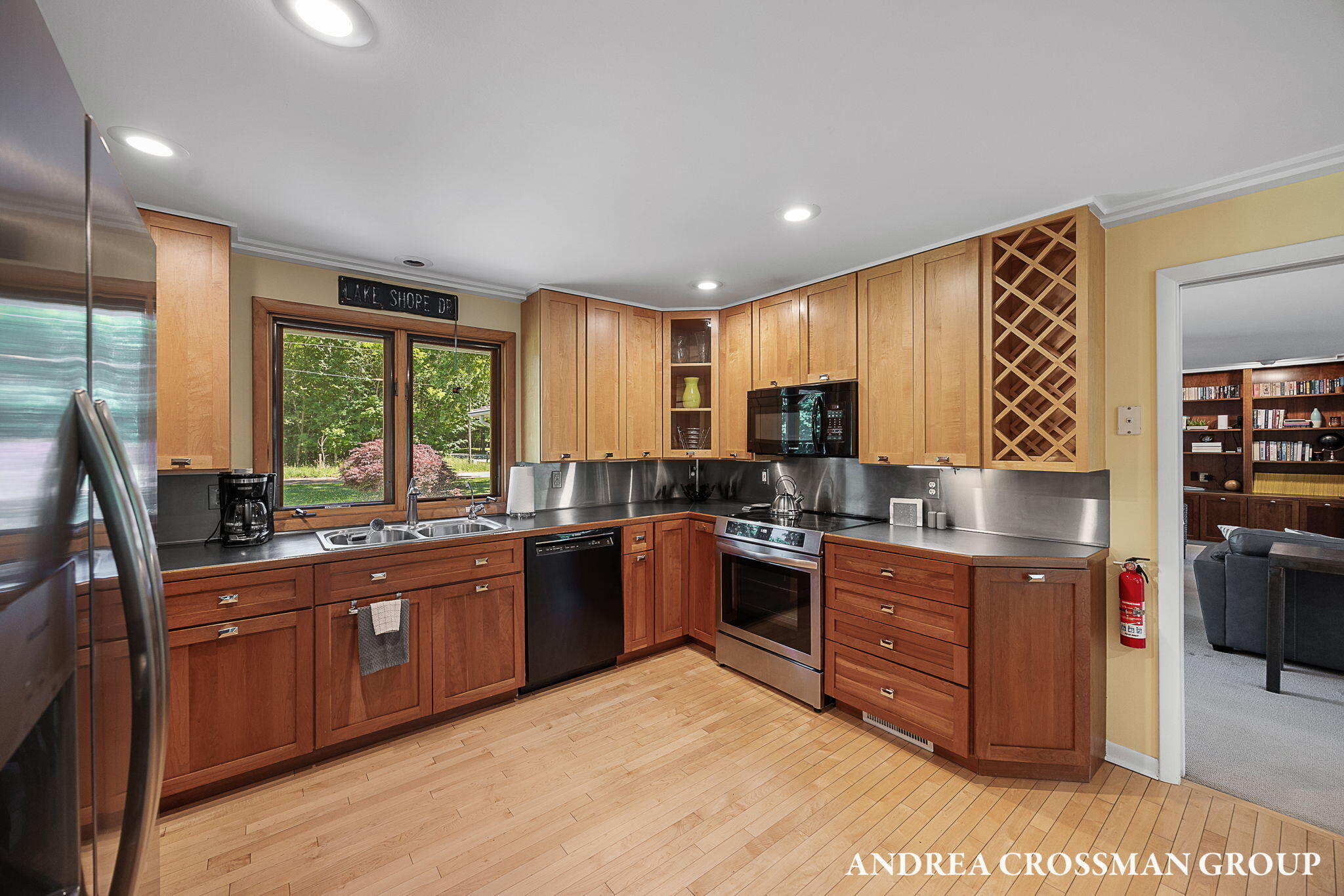 2056 Lakeshore Drive Fennville MI 49408
