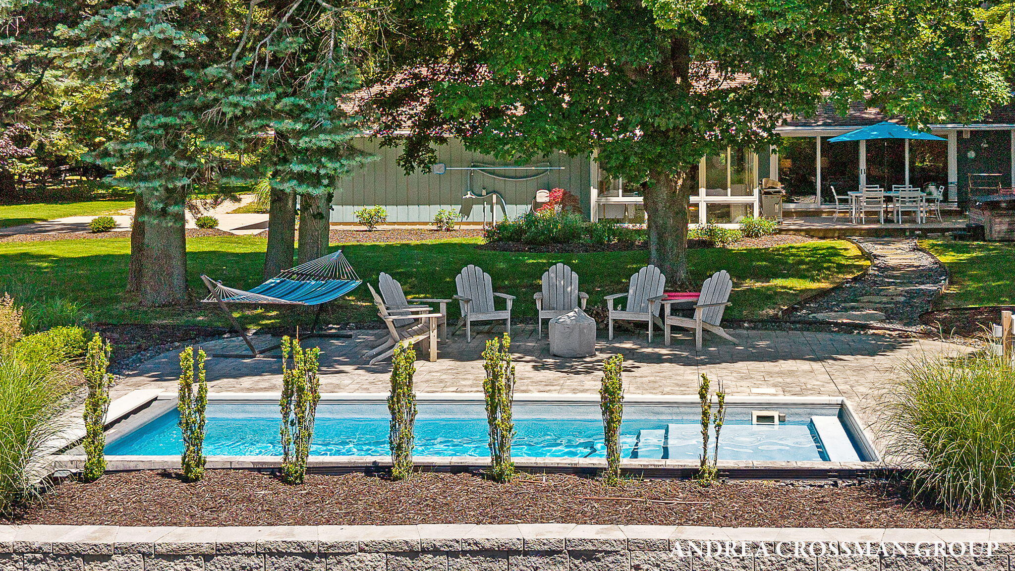 2056 Lakeshore Drive Fennville MI 49408