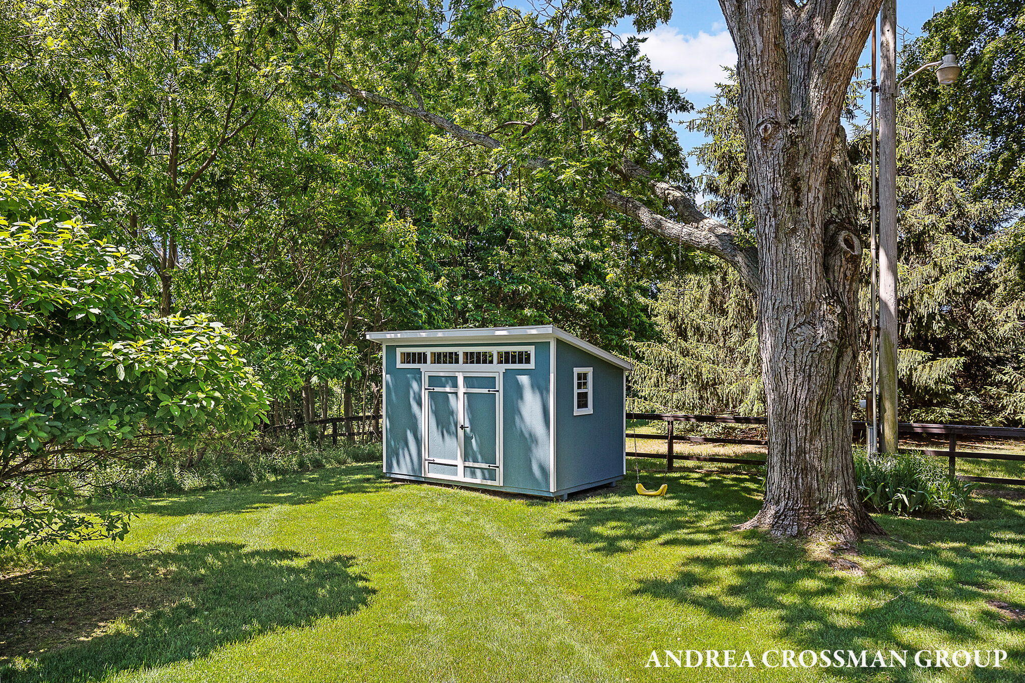 2056 Lakeshore Drive Fennville MI 49408