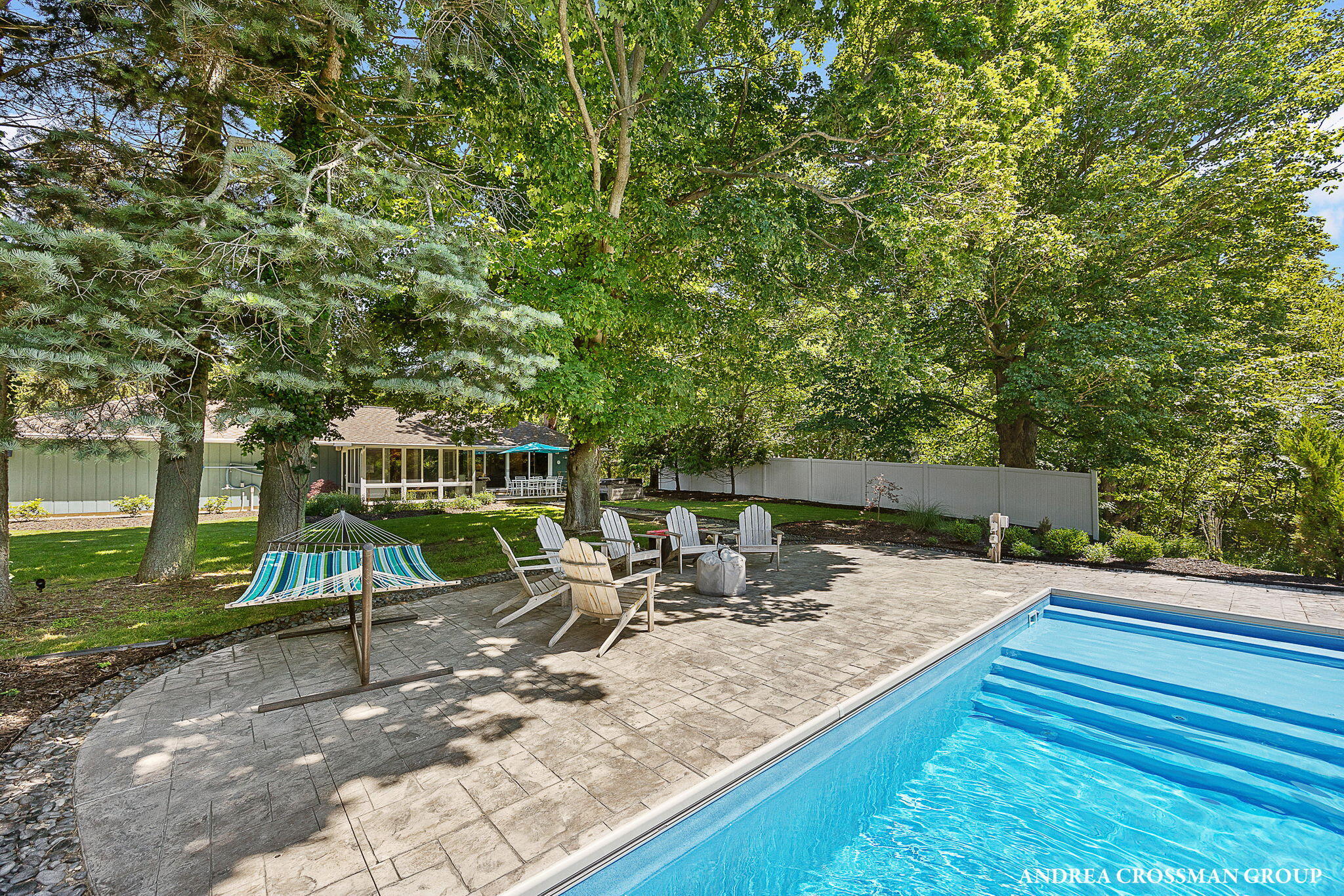 2056 Lakeshore Drive Fennville MI 49408