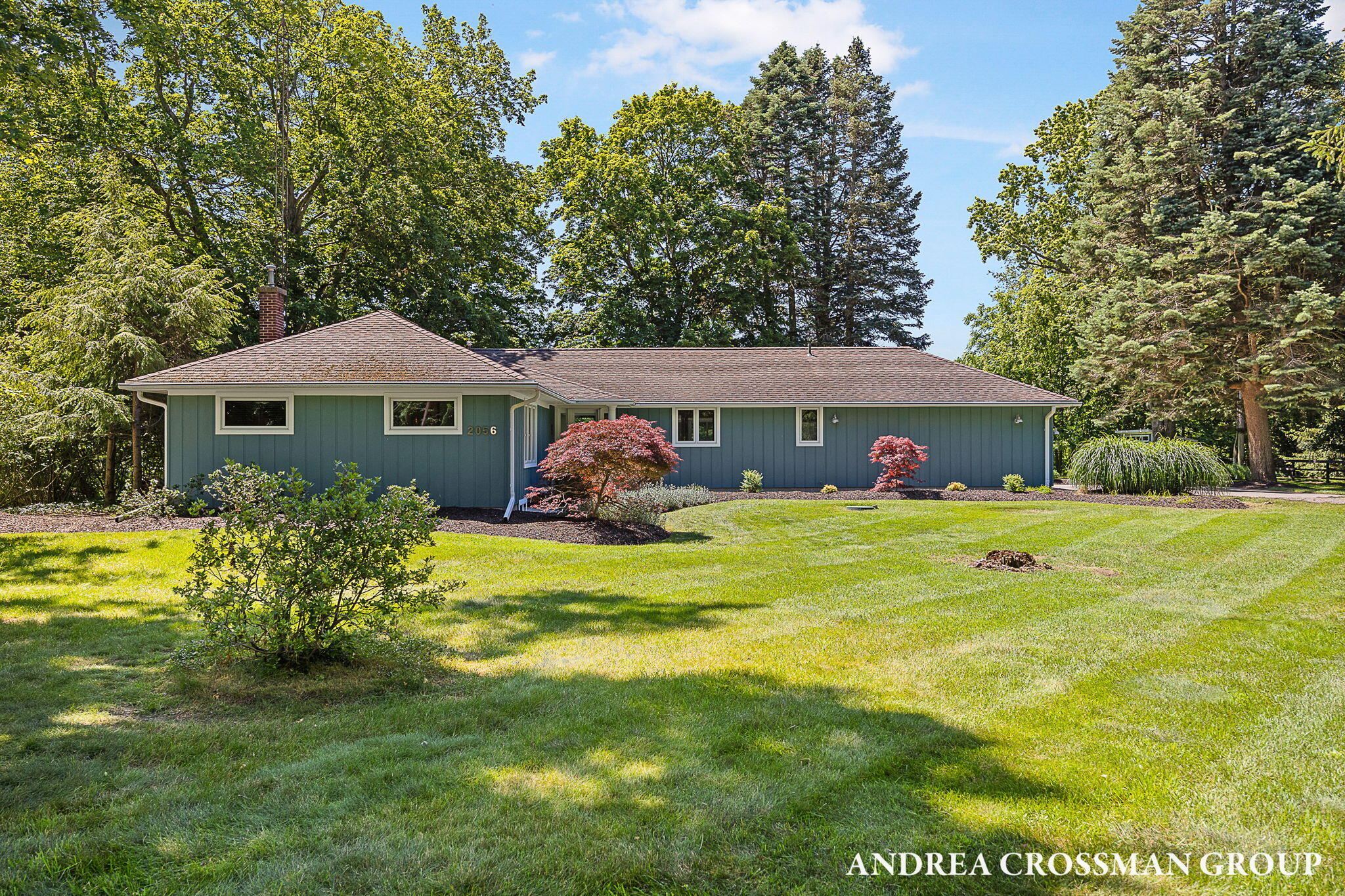 2056 Lakeshore Drive Fennville MI 49408
