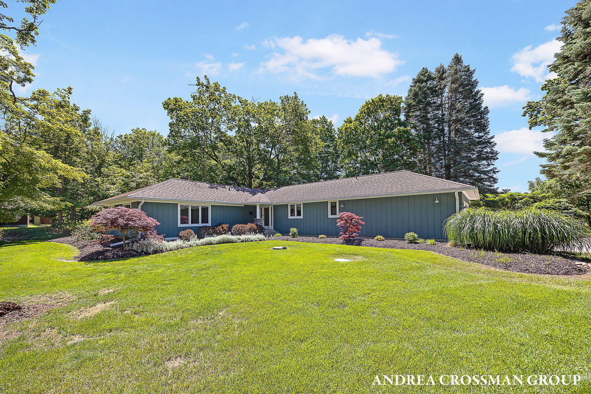 2056 Lakeshore Drive Fennville MI 49408