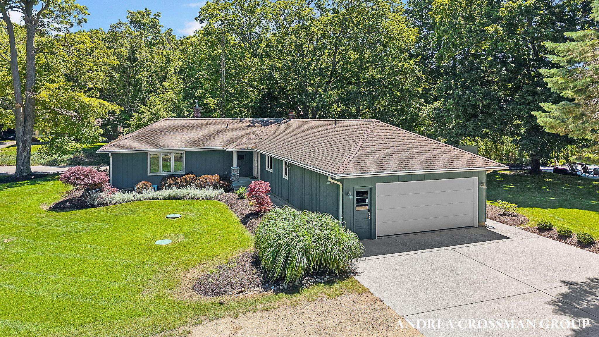 2056 Lakeshore Drive Fennville MI 49408