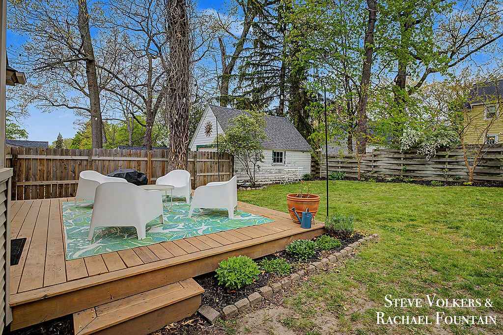 927 Joslin Street SE Grand Rapids MI 49507
