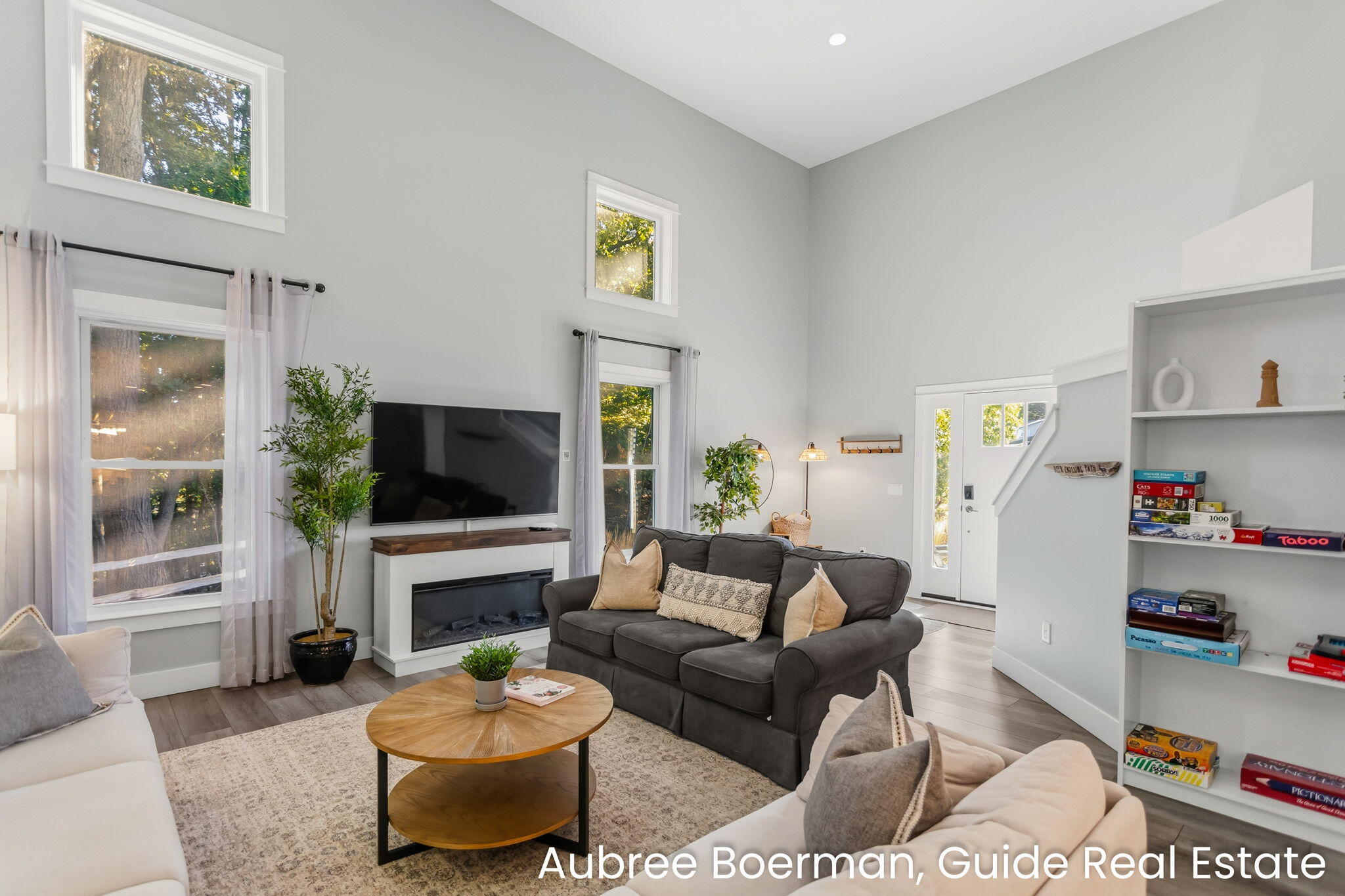 2378 Norcrest Drive Norton Shores MI 49441