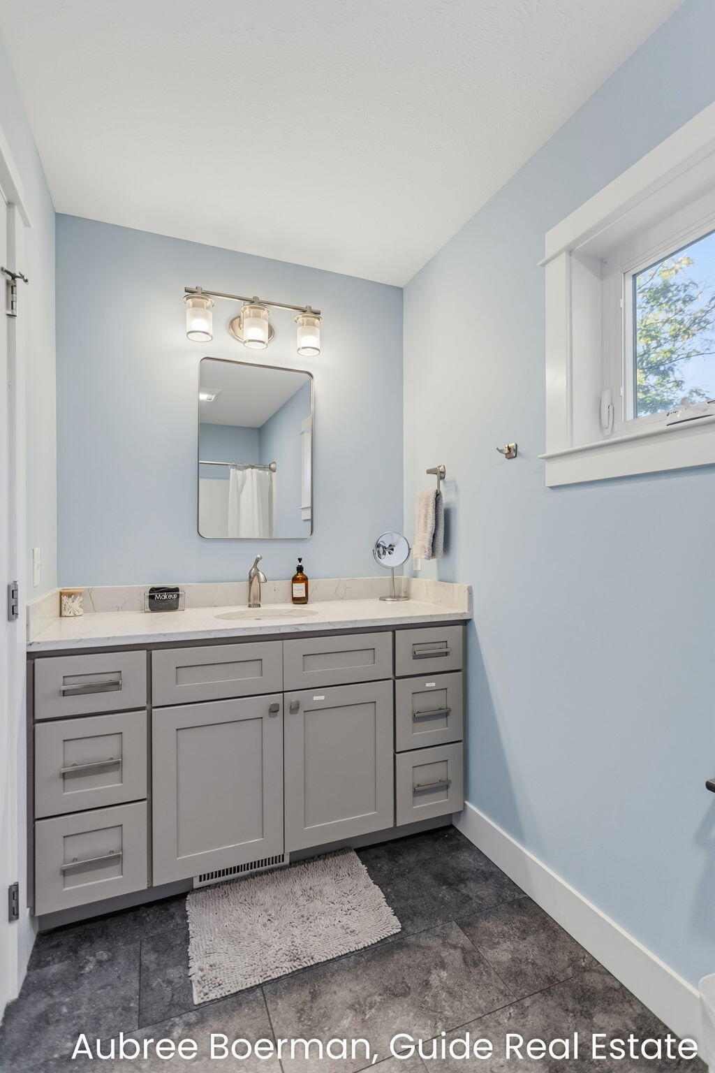 2378 Norcrest Drive Norton Shores MI 49441