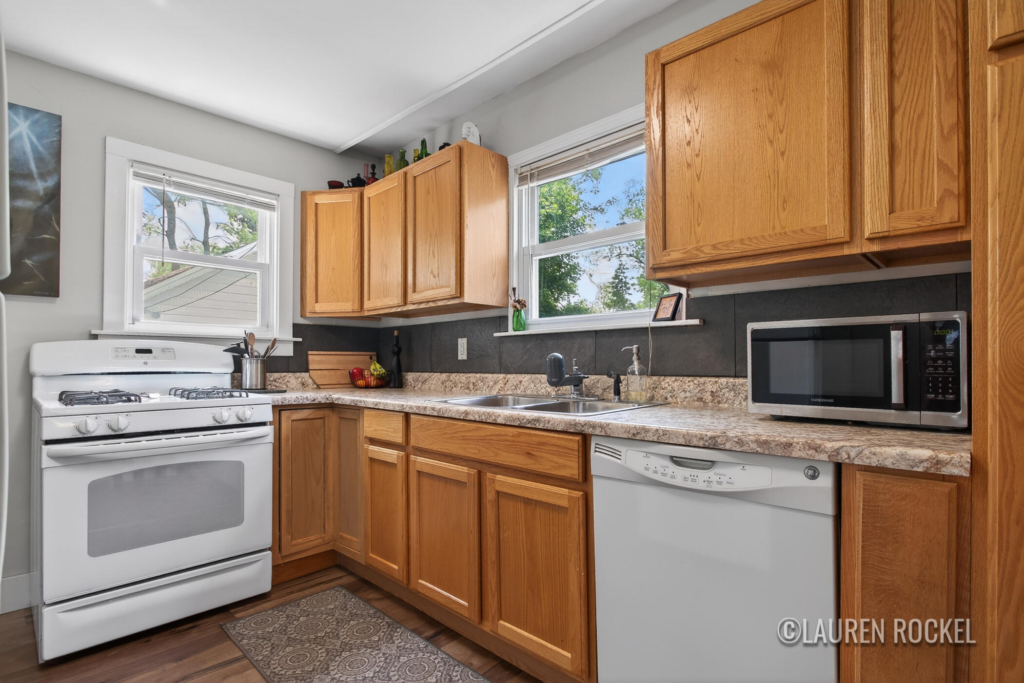 136 Meerse Street SE Grand Rapids MI 49507
