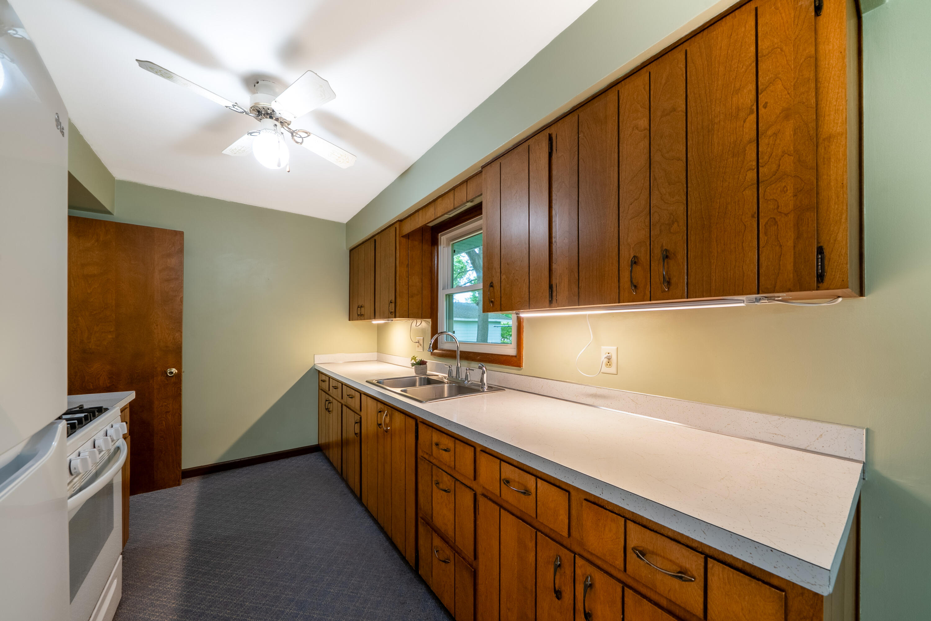 4457 Poulin Street Muskegon MI 49441