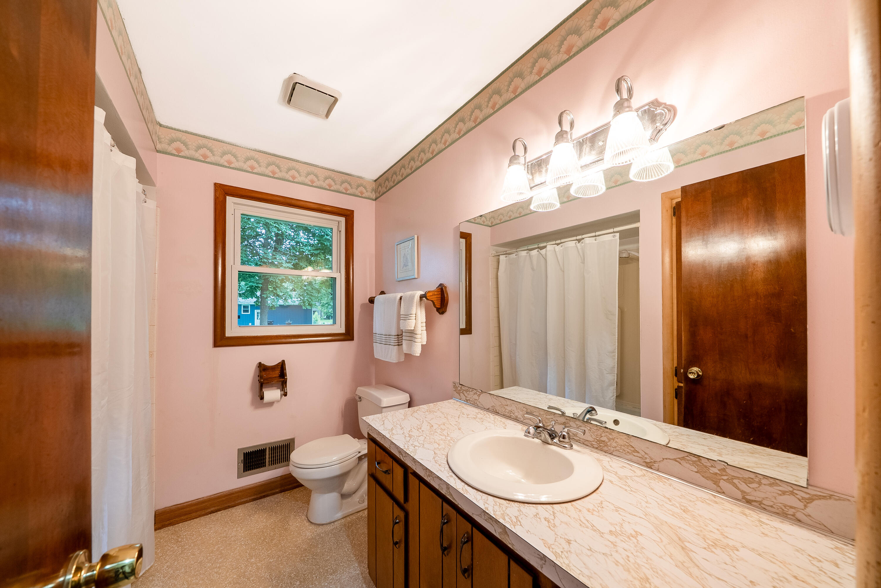 4457 Poulin Street Muskegon MI 49441