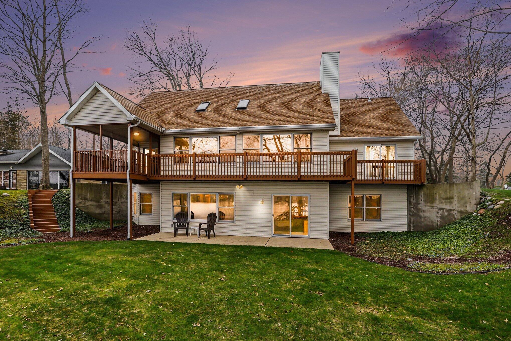 9895 Lakeview Drive Berrien Springs MI 49103
