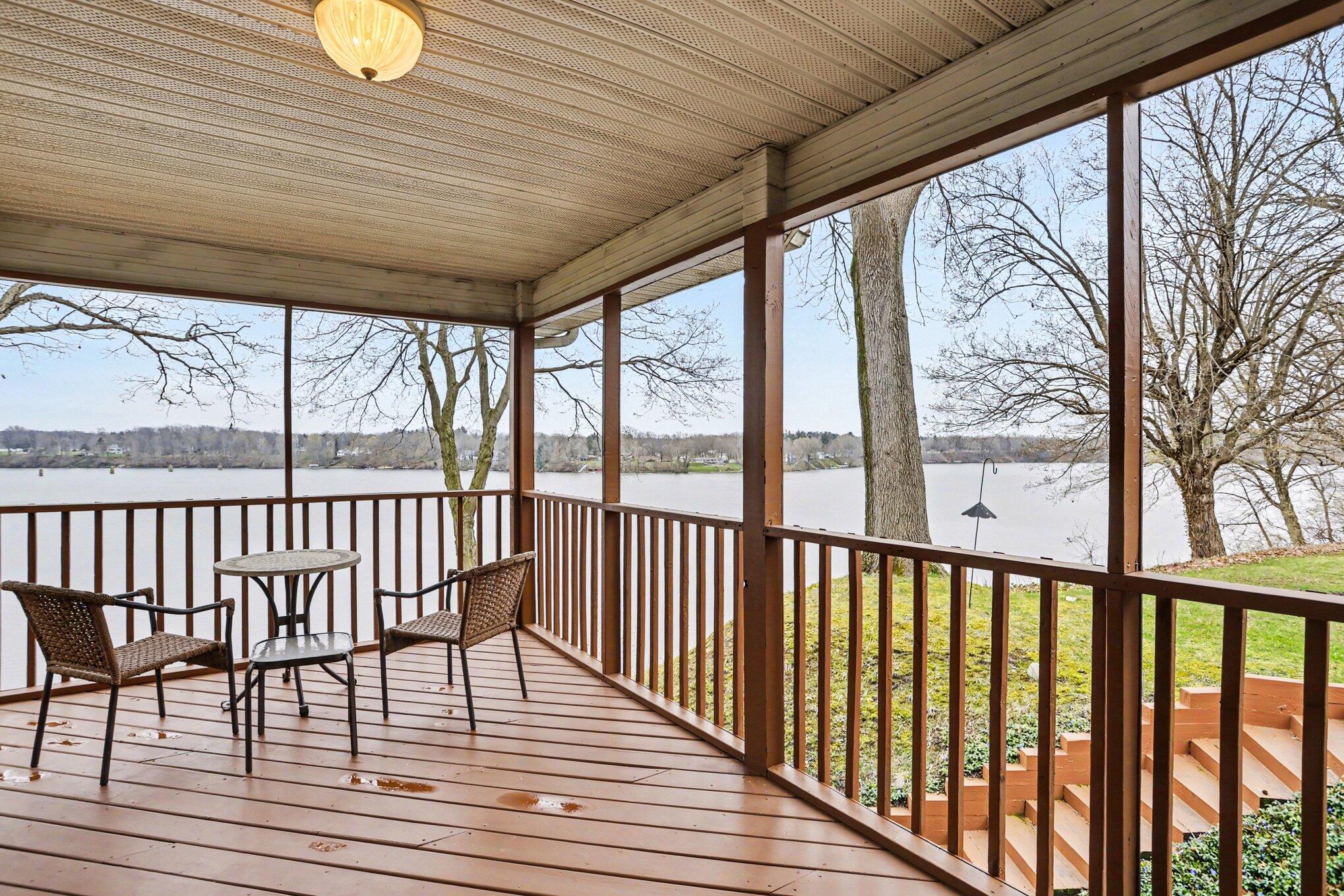 9895 Lakeview Drive Berrien Springs MI 49103