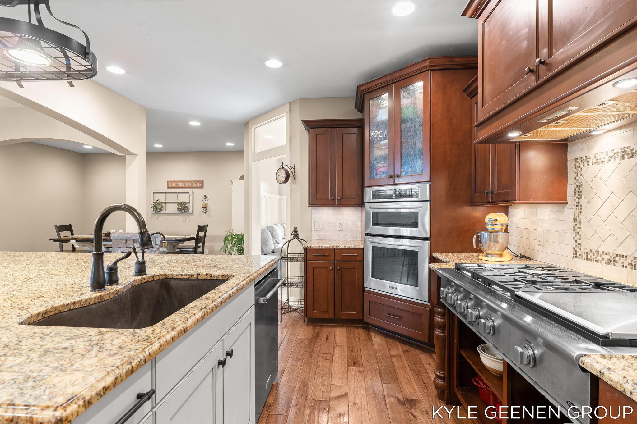 564 Blackstone Street Holland MI 49423
