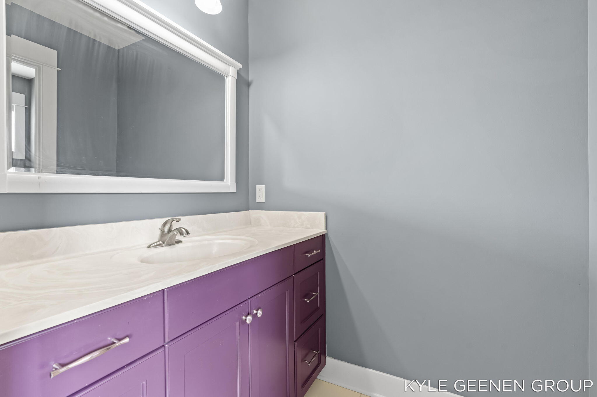 564 Blackstone Street Holland MI 49423