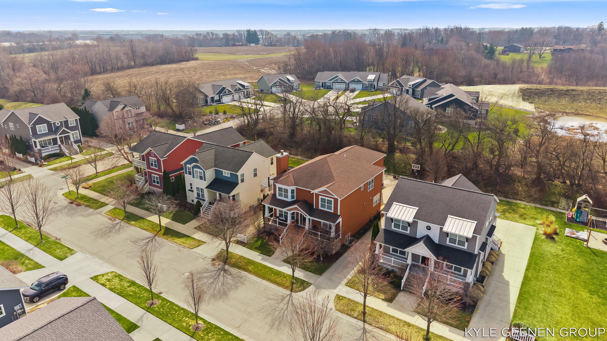 564 Blackstone Street Holland MI 49423