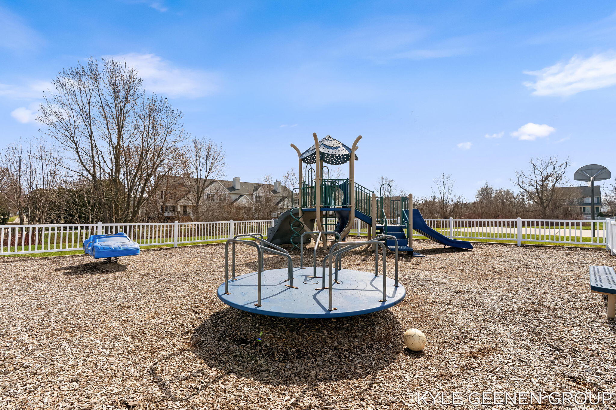 564 Blackstone Street Holland MI 49423