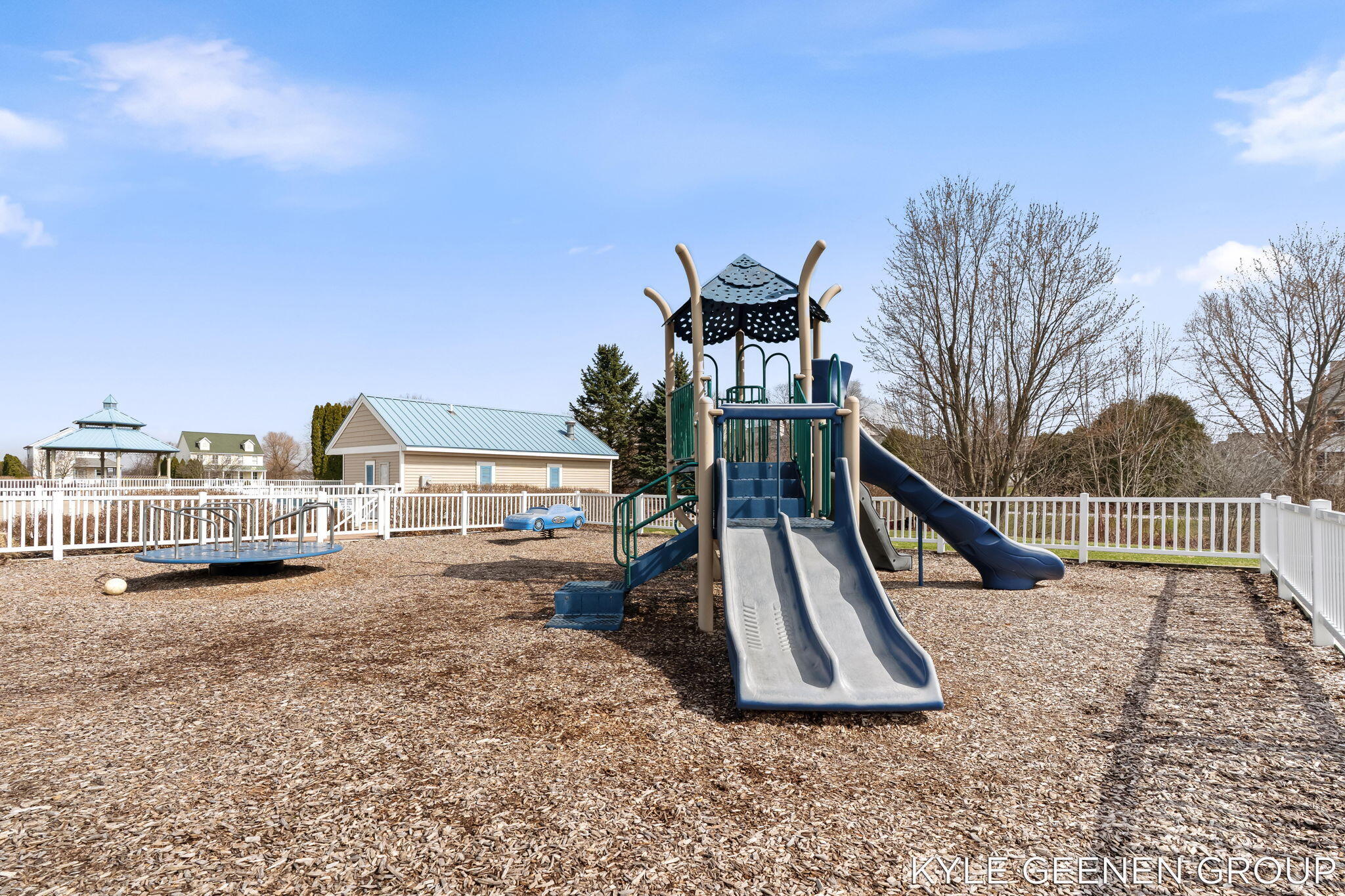 564 Blackstone Street Holland MI 49423