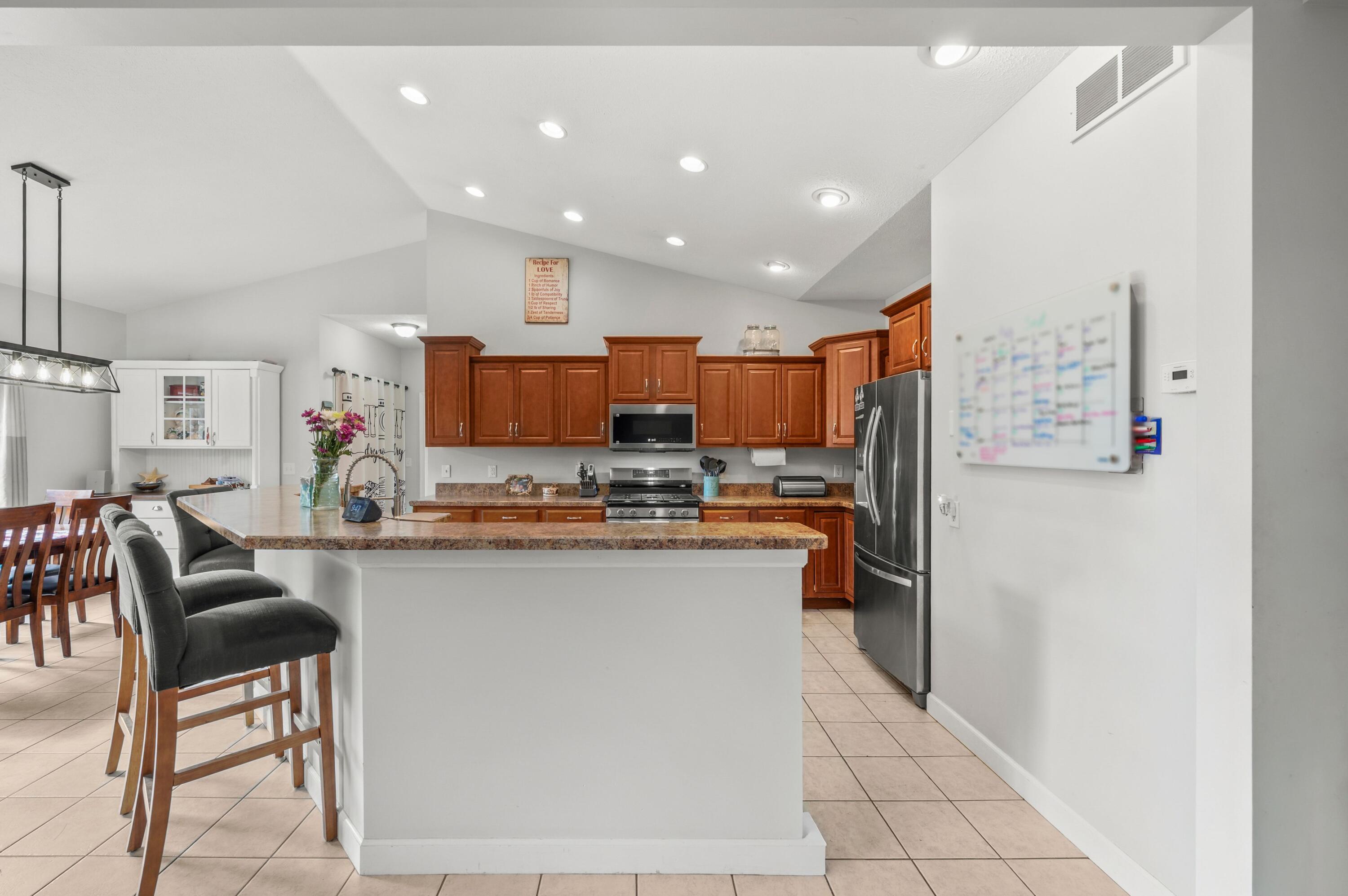 69265 Sundance Drive Edwardsburg MI 49112