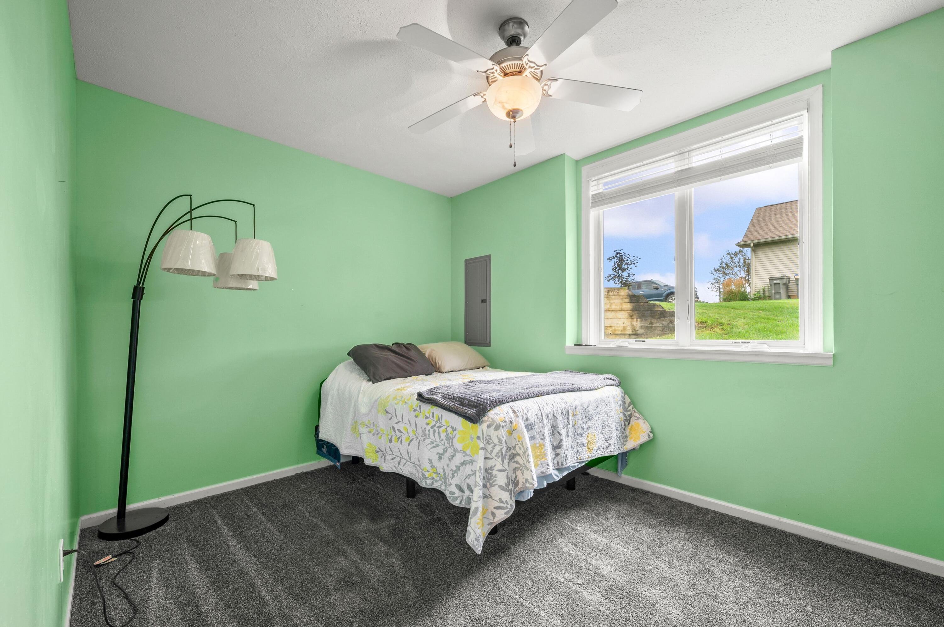 69265 Sundance Drive Edwardsburg MI 49112
