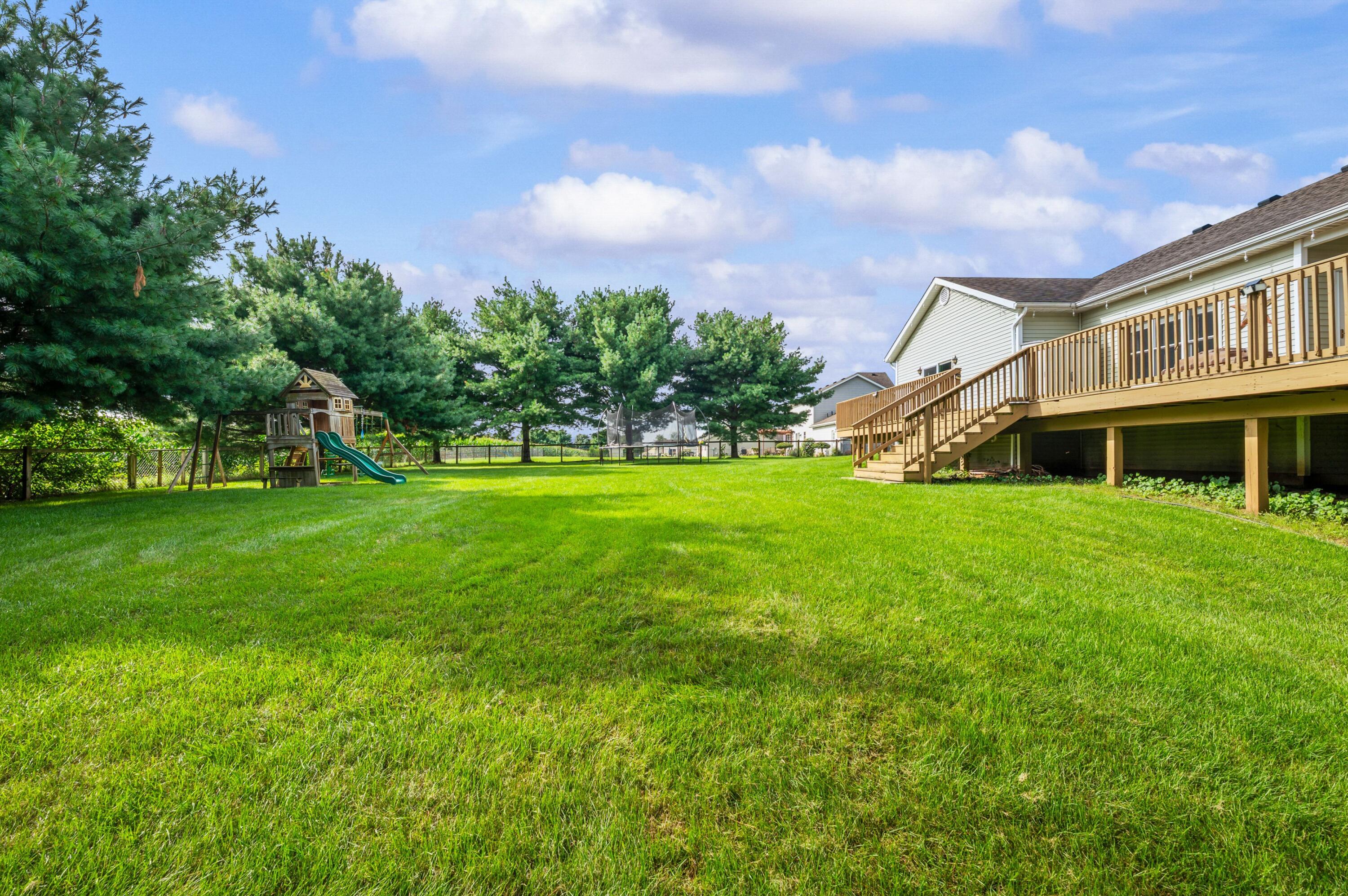 69265 Sundance Drive Edwardsburg MI 49112