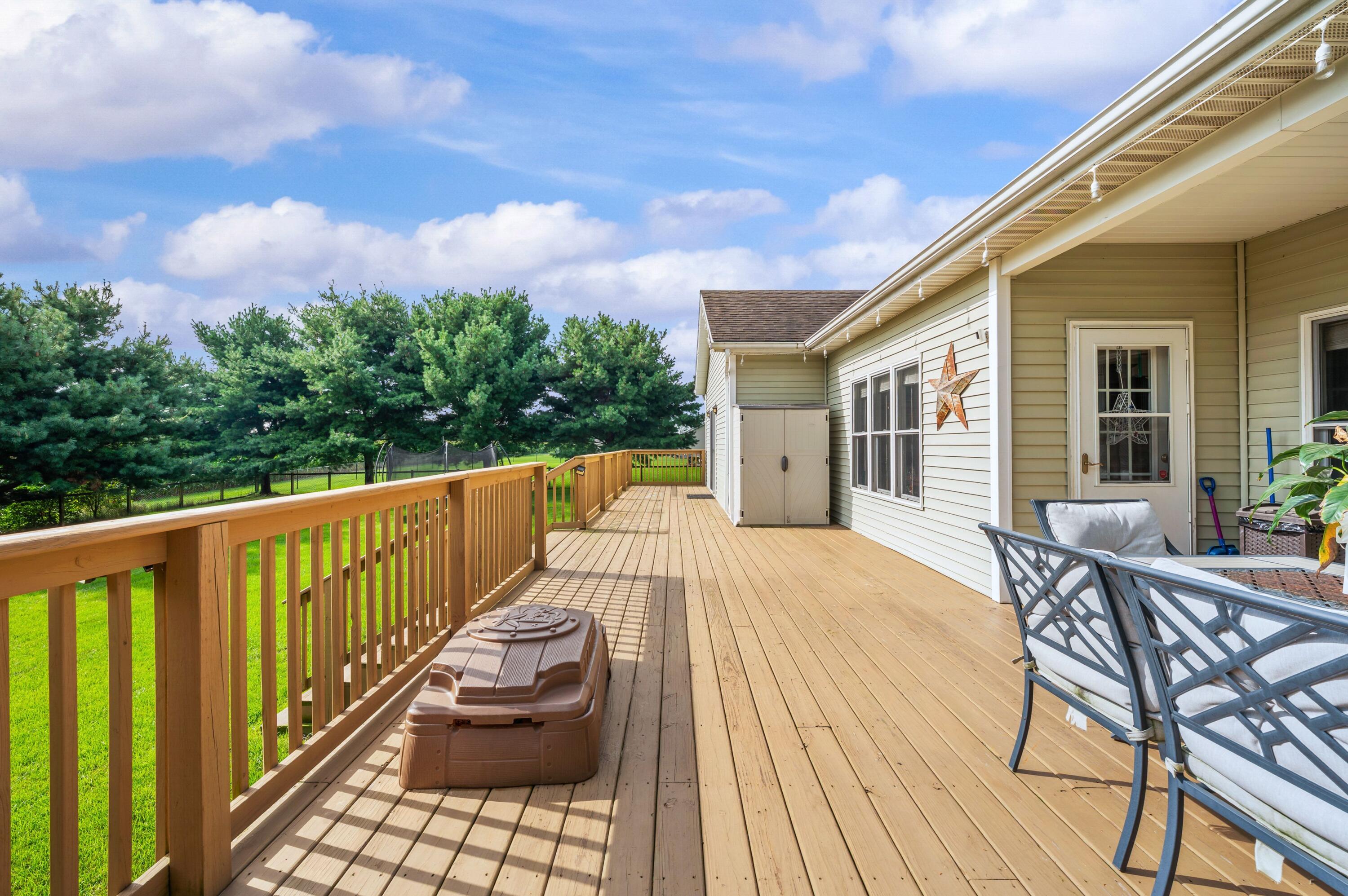 69265 Sundance Drive Edwardsburg MI 49112