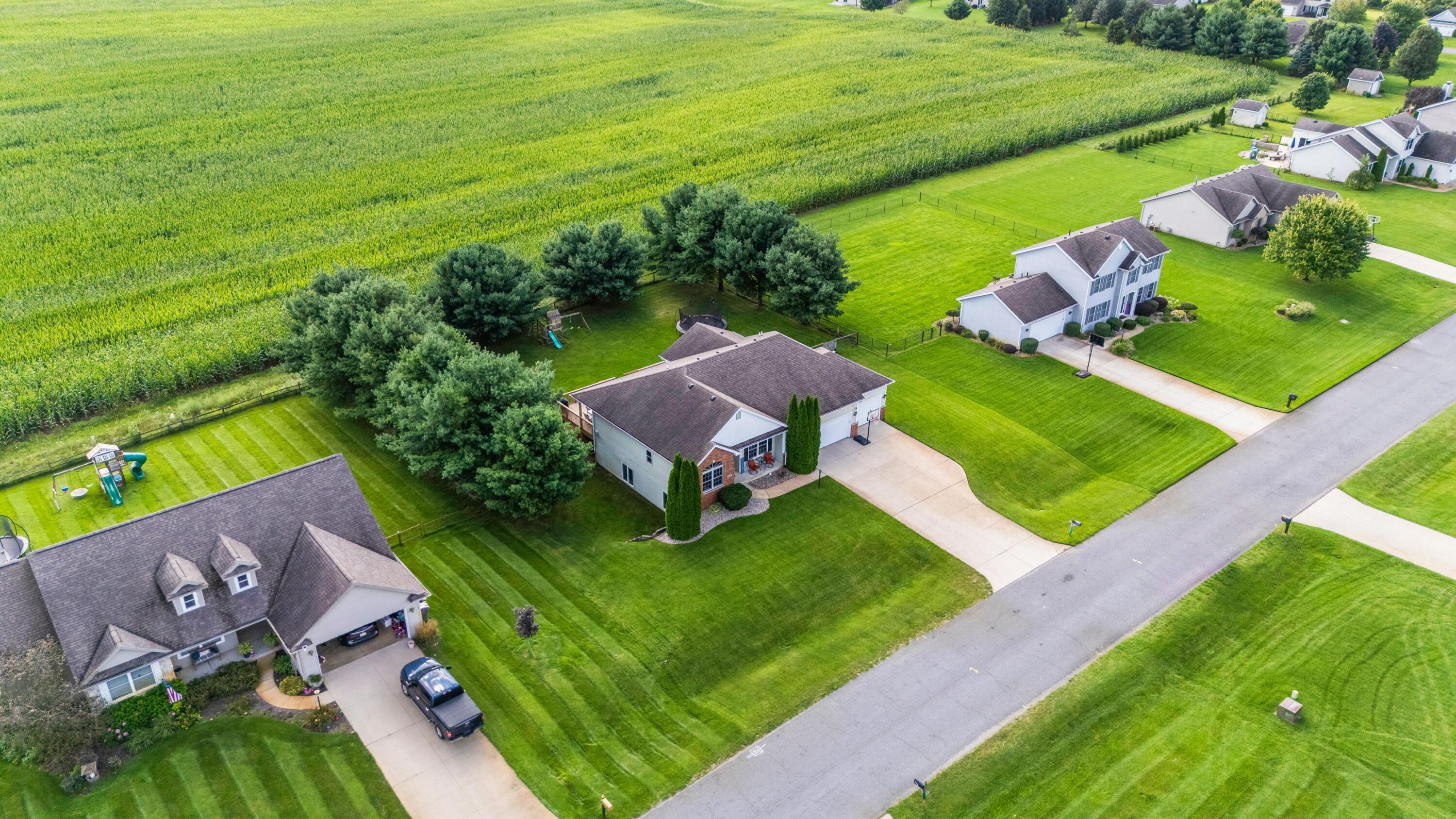 69265 Sundance Drive Edwardsburg MI 49112