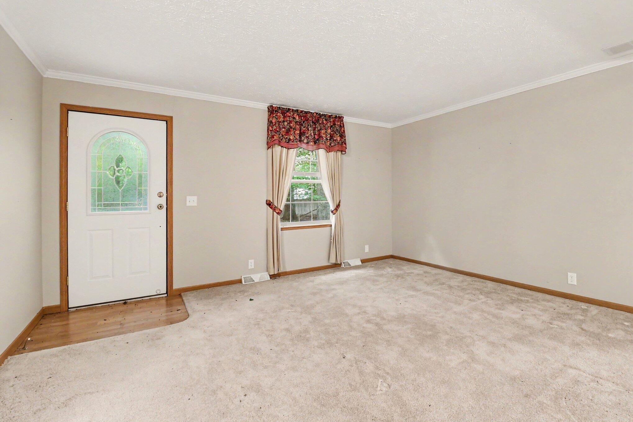 6911 W Beech Street Ludington MI 49431