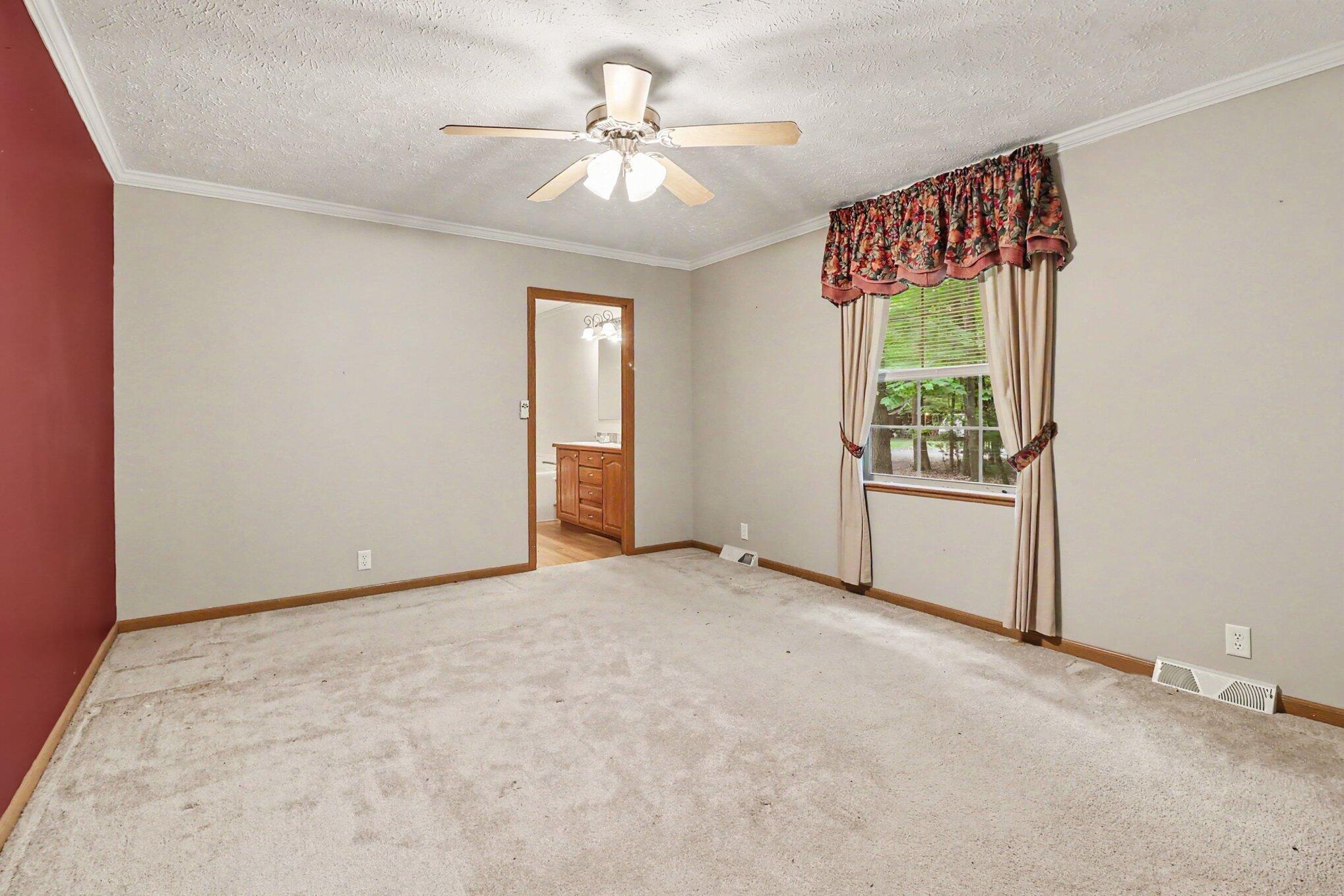 6911 W Beech Street Ludington MI 49431