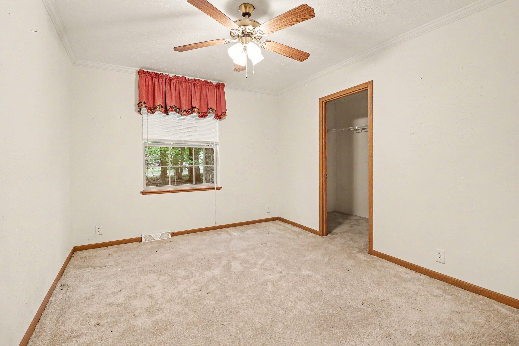6911 W Beech Street Ludington MI 49431