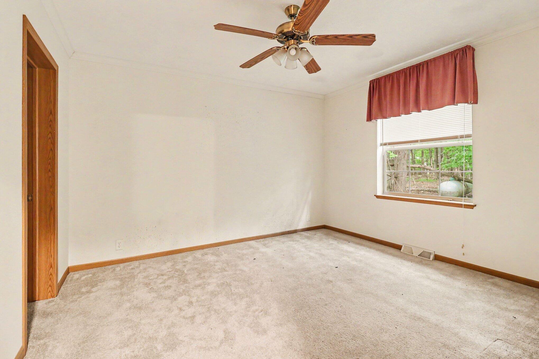 6911 W Beech Street Ludington MI 49431
