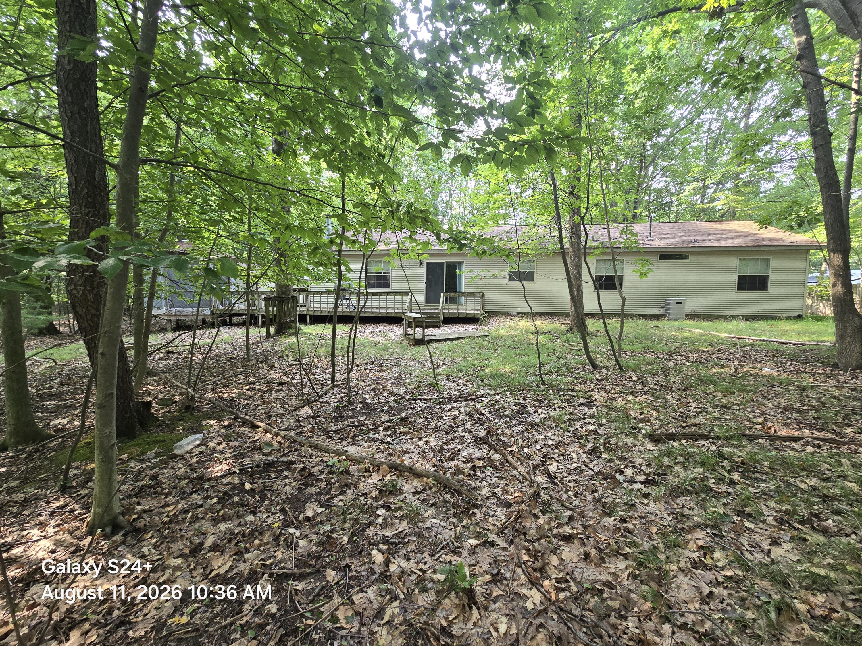 6911 W Beech Street Ludington MI 49431