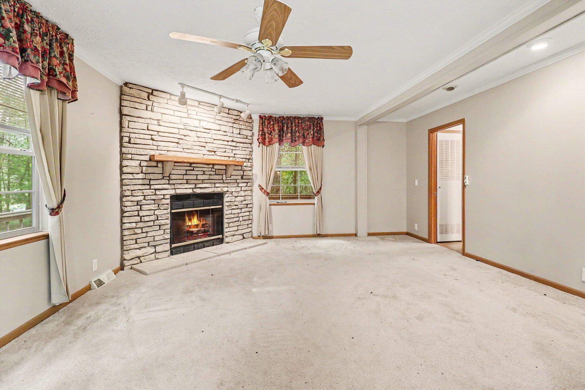 6911 W Beech Street Ludington MI 49431