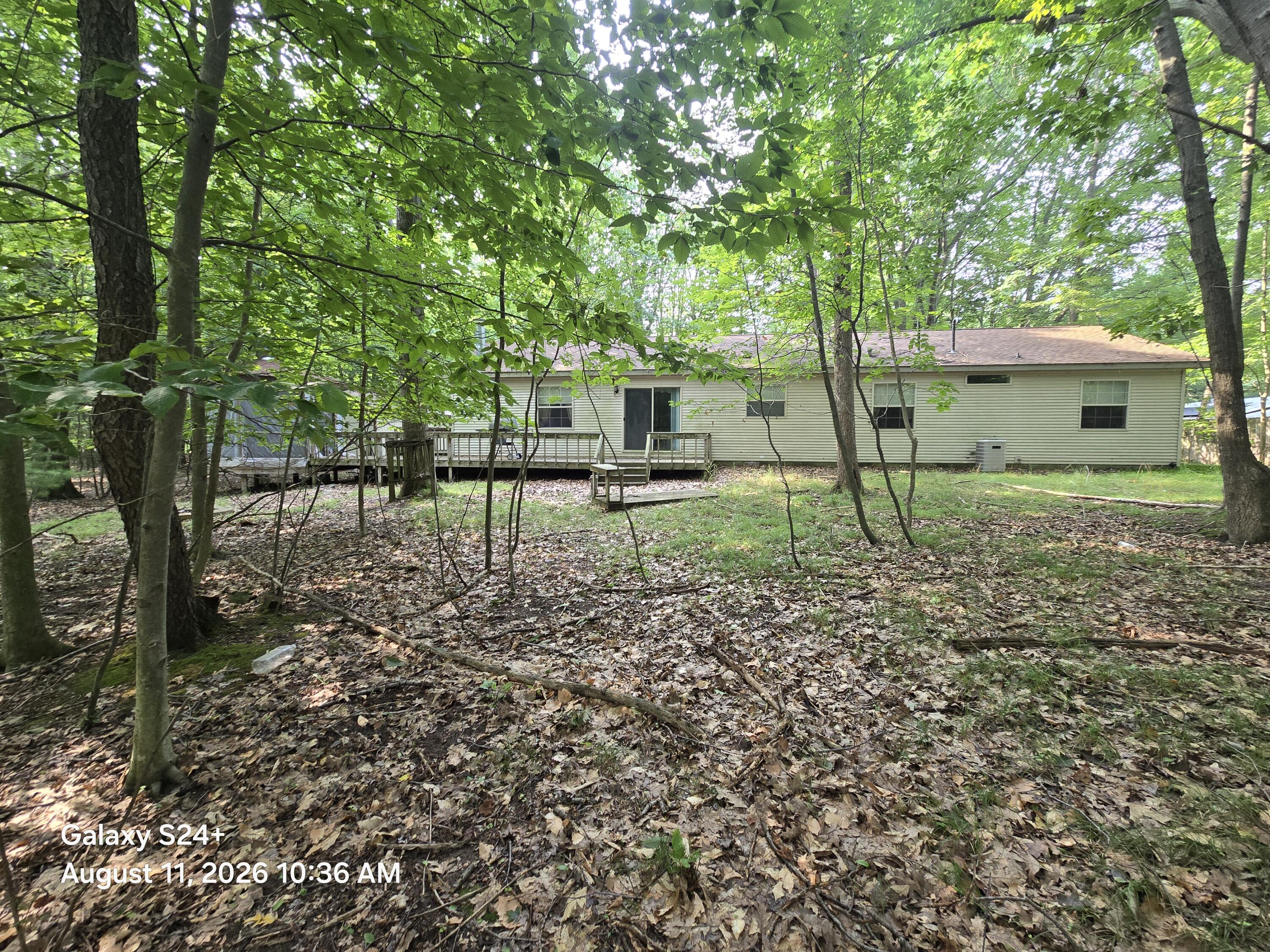 6911 W Beech Street Ludington MI 49431