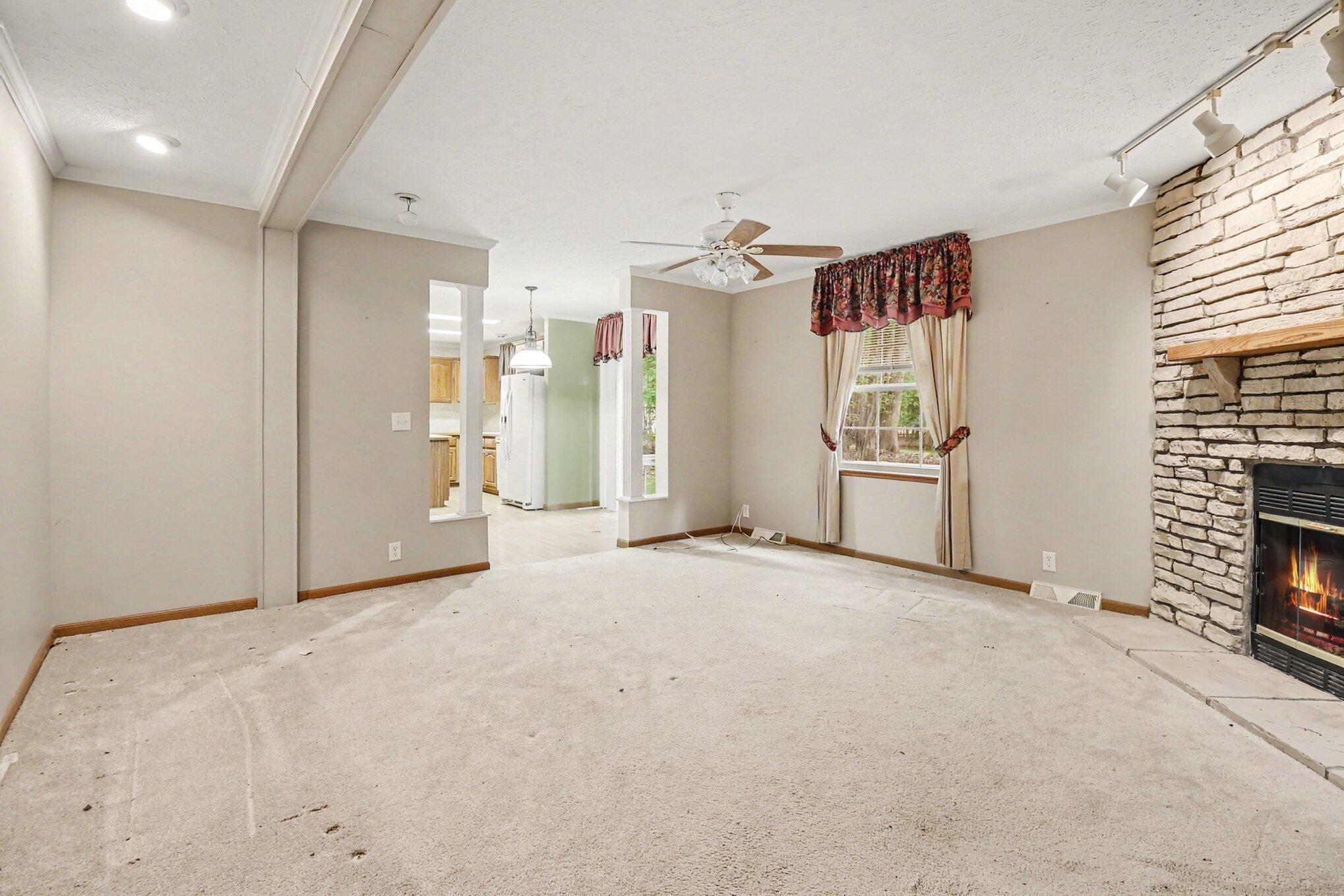 6911 W Beech Street Ludington MI 49431