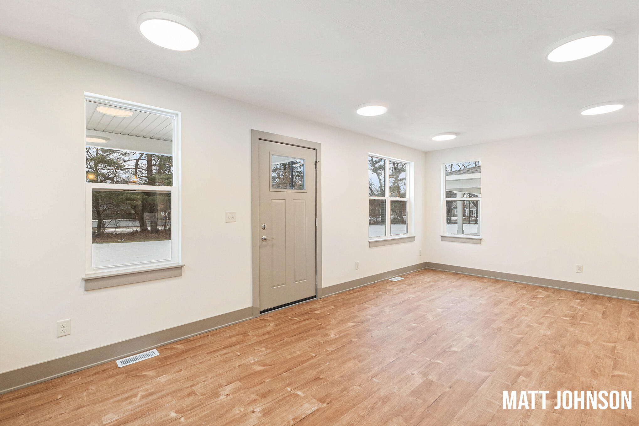 2071 Linden Avenue SE Grand Rapids MI 49507